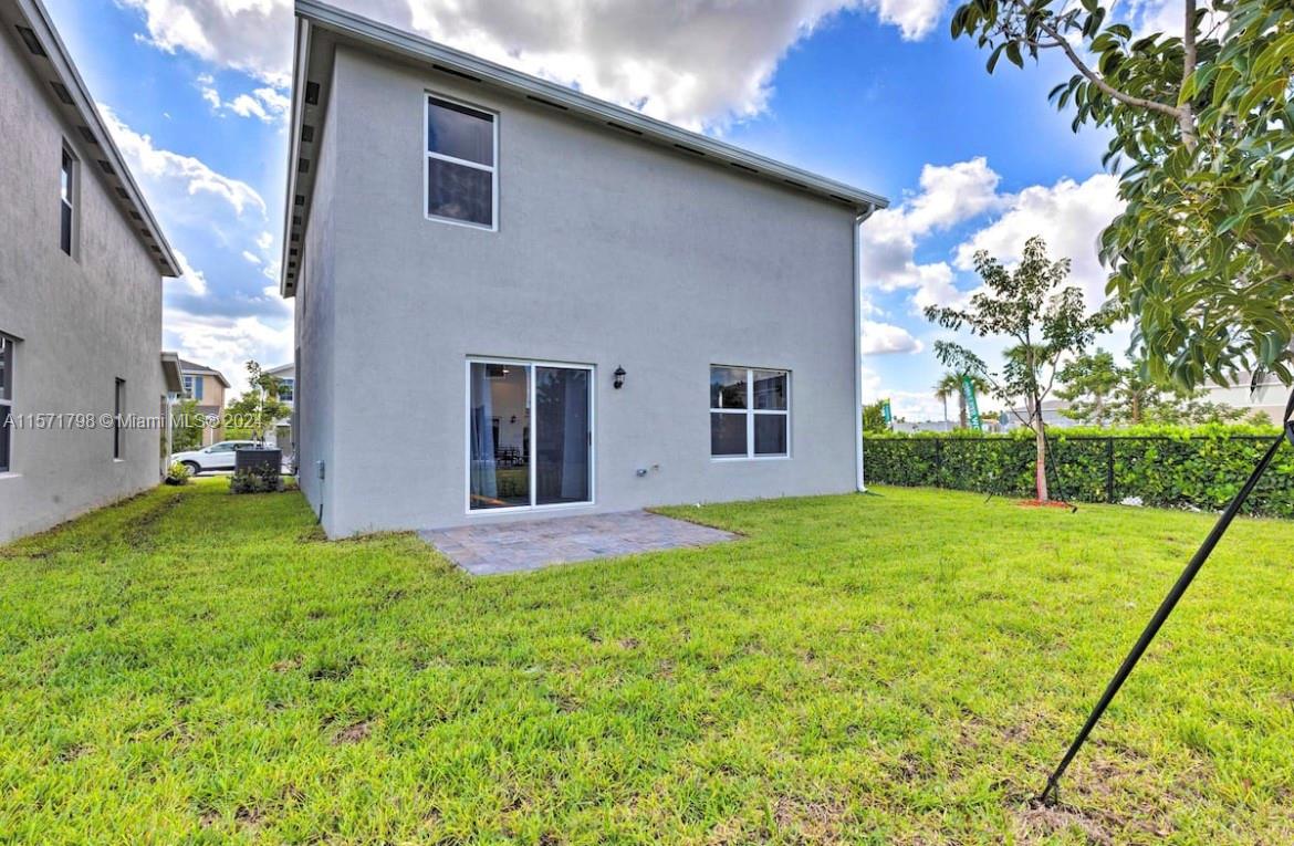 600 NE 4th St 600, Florida City, Florida 33034, 4 Bedrooms Bedrooms, ,2 BathroomsBathrooms,Residentiallease,For Rent,600 NE 4th St 600,A11571798