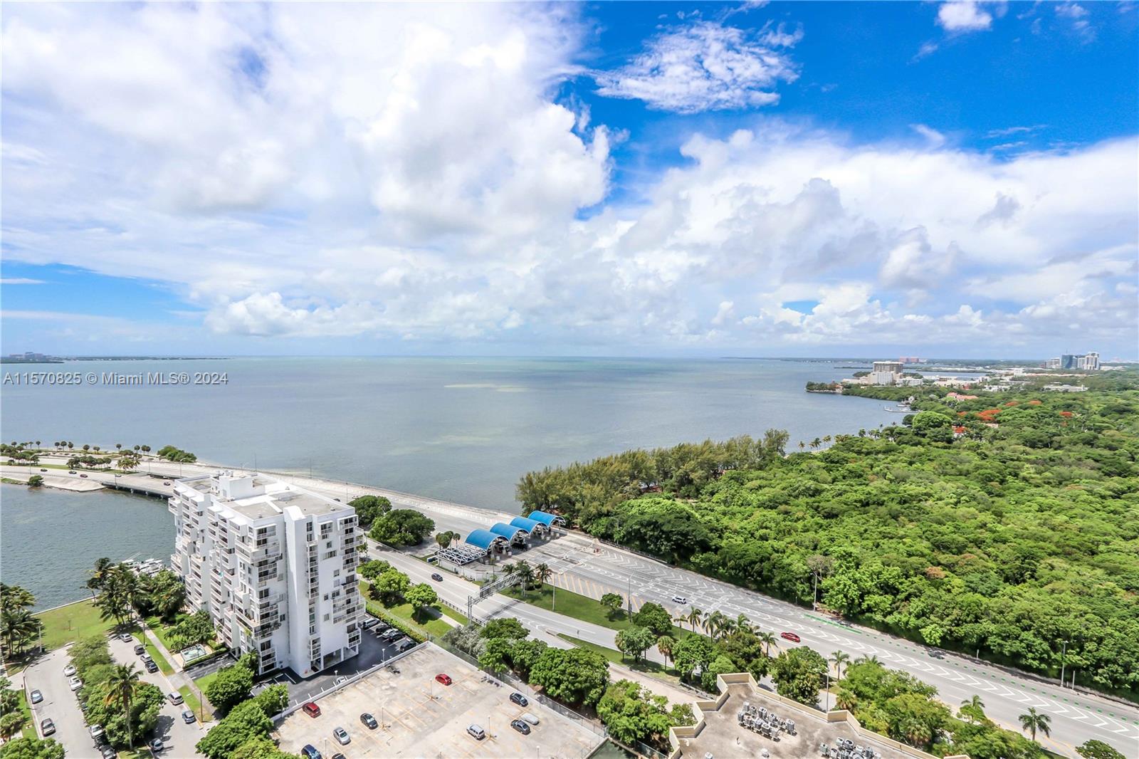 One of a kind penthouse in the gateway to Brickell. Breathtaking views of Biscayne Bay, Vizcaya, Wainwright Park, and Coconut Grove. Every room in this unique penthouse enjoys unobstructed views from living room, kitchen and bedroom. Unprecedented details such as high ceilings, marble flooring, granite countertops, and huge wrap around balcony that's perfect for entertaining. Enjoy upscale amenities like tennis, fitness center, swimming pool, media room, sauna, and mini market. Prime location within walking distance to park, jogging trail, beach, dining, shopping, and entertainment. 24-hour security, premium assigned parking & pet friendly.