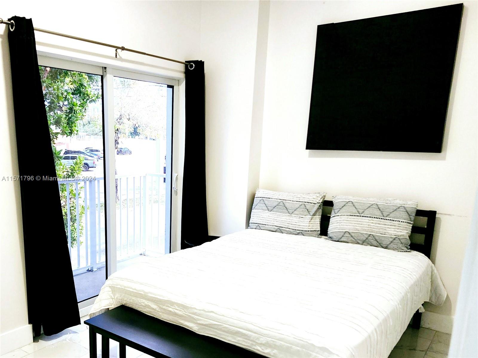 1860 NW 24th Ave 201, Miami, Florida 33125, 3 Bedrooms Bedrooms, ,2 BathroomsBathrooms,Residentiallease,For Rent,1860 NW 24th Ave 201,A11571796