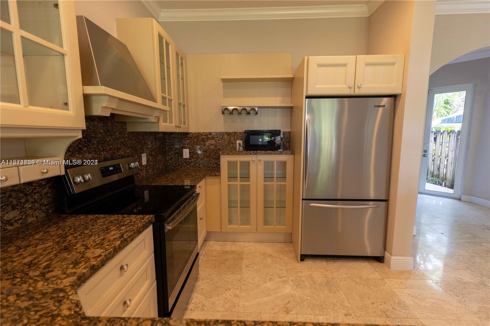210 SW 9th St, Fort Lauderdale, Florida 33315, 3 Bedrooms Bedrooms, ,3 BathroomsBathrooms,Residentiallease,For Rent,210 SW 9th St,A11571839
