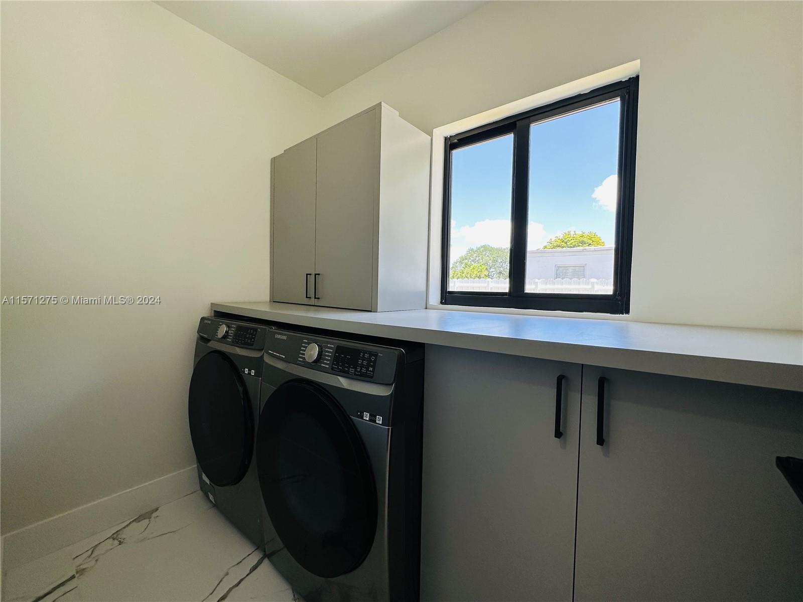 13945 NE 10th Ave, North Miami, Florida 33161, 4 Bedrooms Bedrooms, ,3 BathroomsBathrooms,Residentiallease,For Rent,13945 NE 10th Ave,A11571275