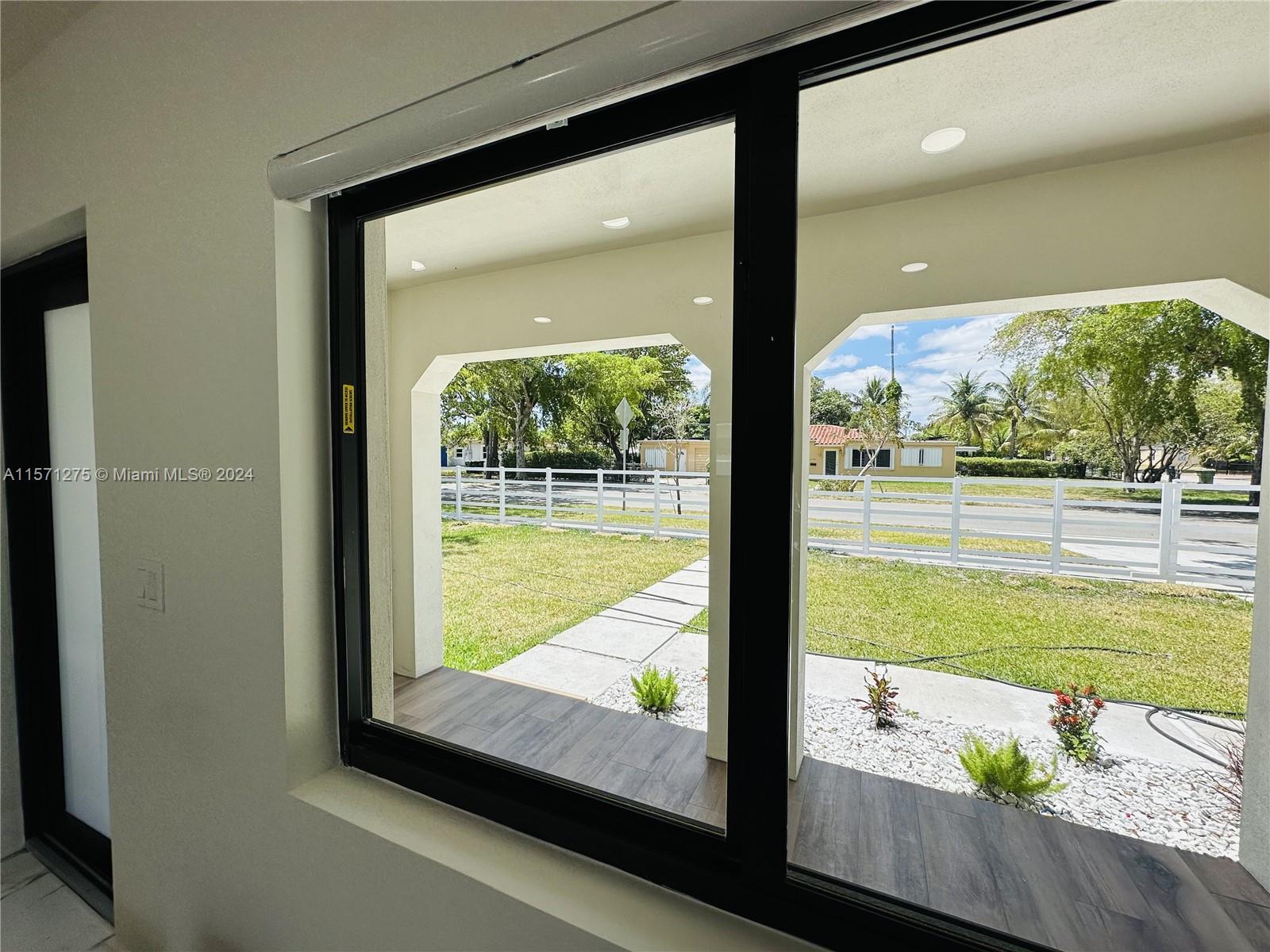 13945 NE 10th Ave, North Miami, Florida 33161, 4 Bedrooms Bedrooms, ,3 BathroomsBathrooms,Residentiallease,For Rent,13945 NE 10th Ave,A11571275