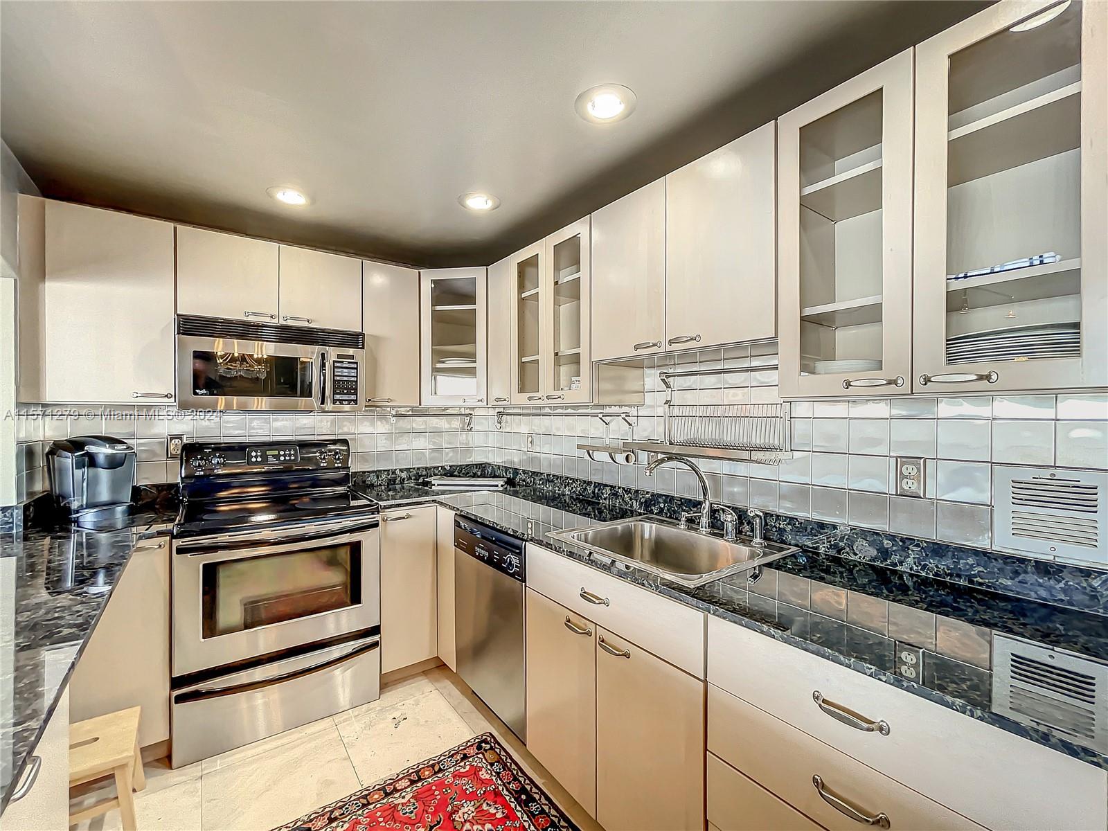 11111 Biscayne Blvd 15G, Miami, Florida 33181, 2 Bedrooms Bedrooms, ,2 BathroomsBathrooms,Residentiallease,For Rent,11111 Biscayne Blvd 15G,A11571279