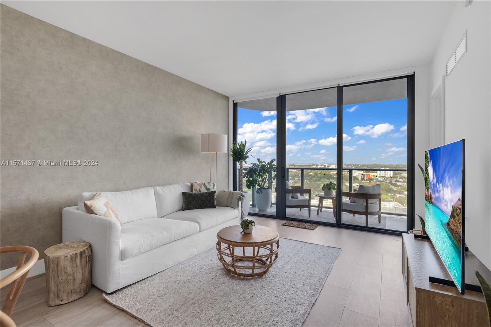 121 NE 34th St 2111, Miami, Florida 33137, 1 Bedroom Bedrooms, ,1 BathroomBathrooms,Residentiallease,For Rent,121 NE 34th St 2111,A11571437