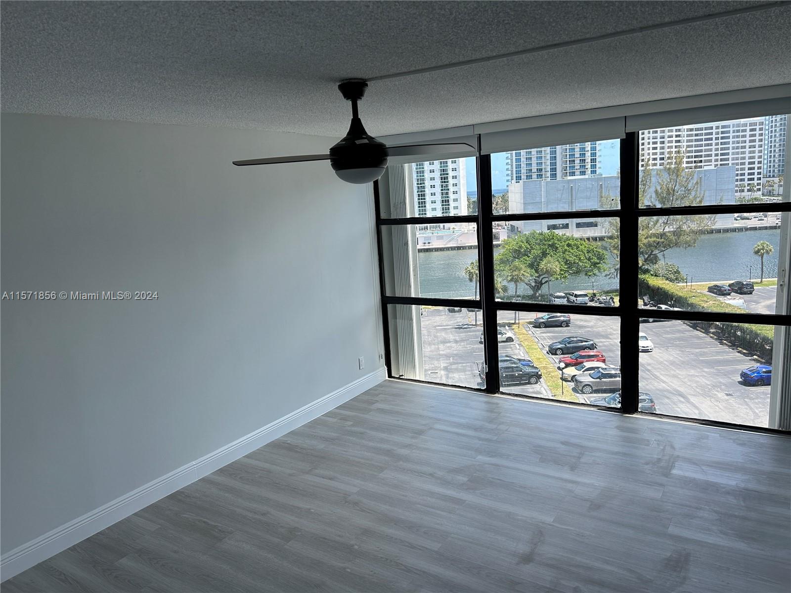 800 Parkview Dr 730, Hallandale Beach, Florida 33009, 3 Bedrooms Bedrooms, ,2 BathroomsBathrooms,Residentiallease,For Rent,800 Parkview Dr 730,A11571856