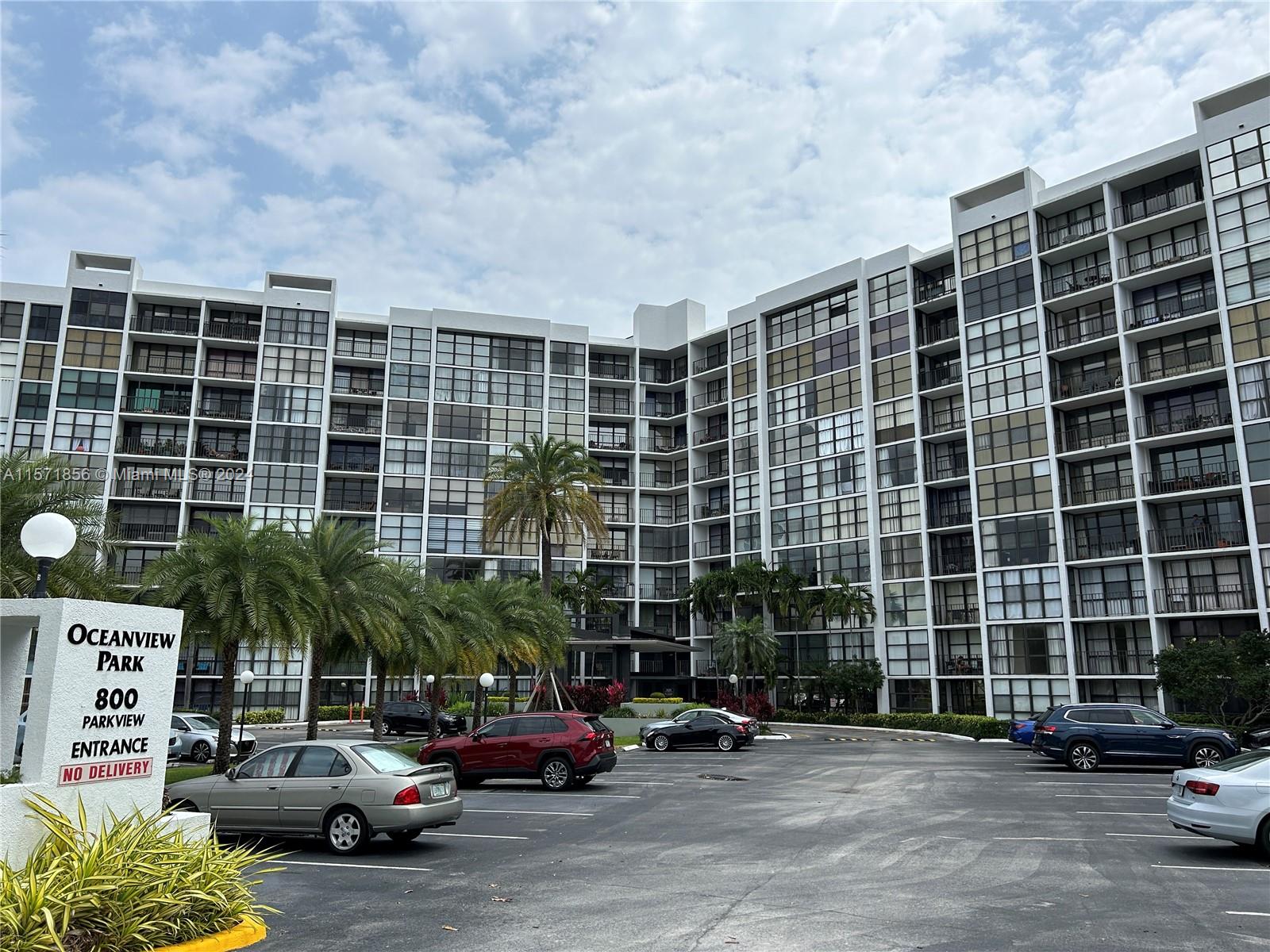 800 Parkview Dr 730, Hallandale Beach, Florida 33009, 3 Bedrooms Bedrooms, ,2 BathroomsBathrooms,Residentiallease,For Rent,800 Parkview Dr 730,A11571856