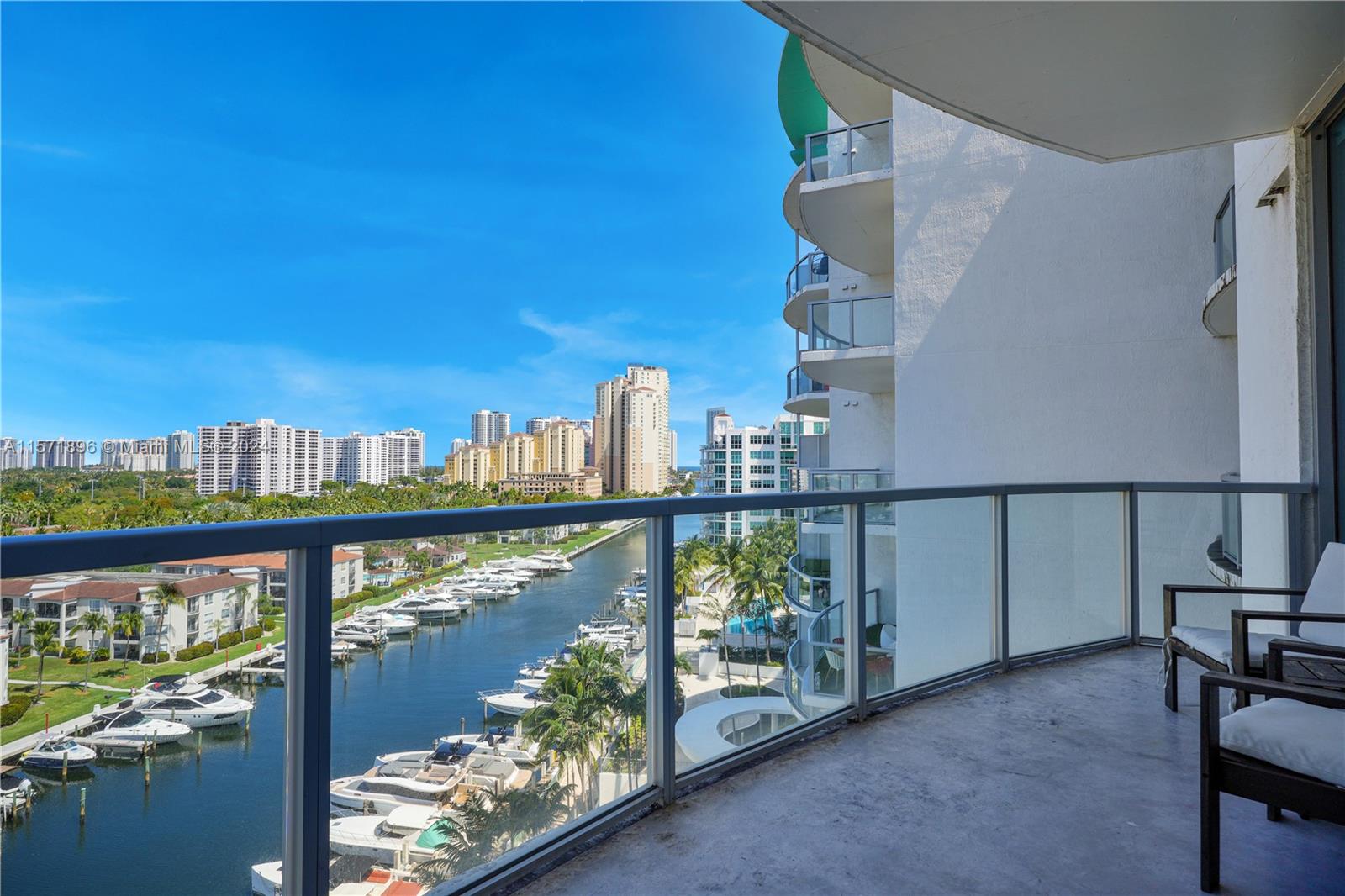 3029 NE 188th St 907, Aventura, Florida 33180, 1 Bedroom Bedrooms, ,2 BathroomsBathrooms,Residentiallease,For Rent,3029 NE 188th St 907,A11571896