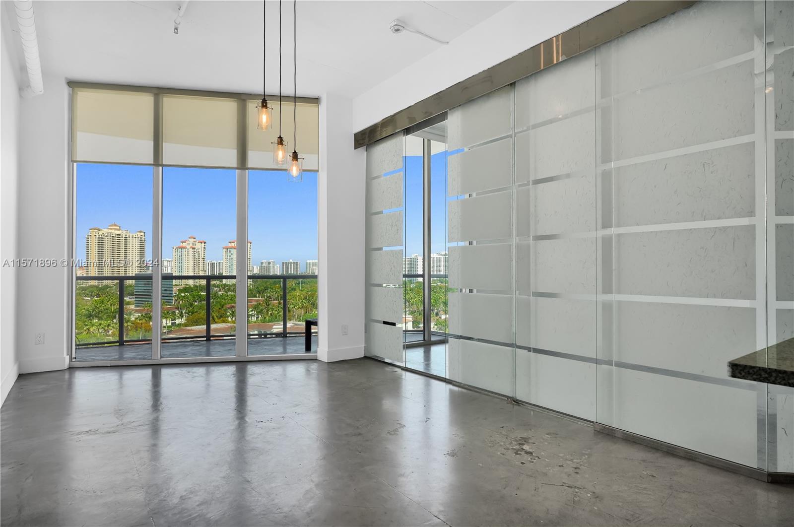 3029 NE 188th St 907, Aventura, Florida 33180, 1 Bedroom Bedrooms, ,2 BathroomsBathrooms,Residentiallease,For Rent,3029 NE 188th St 907,A11571896