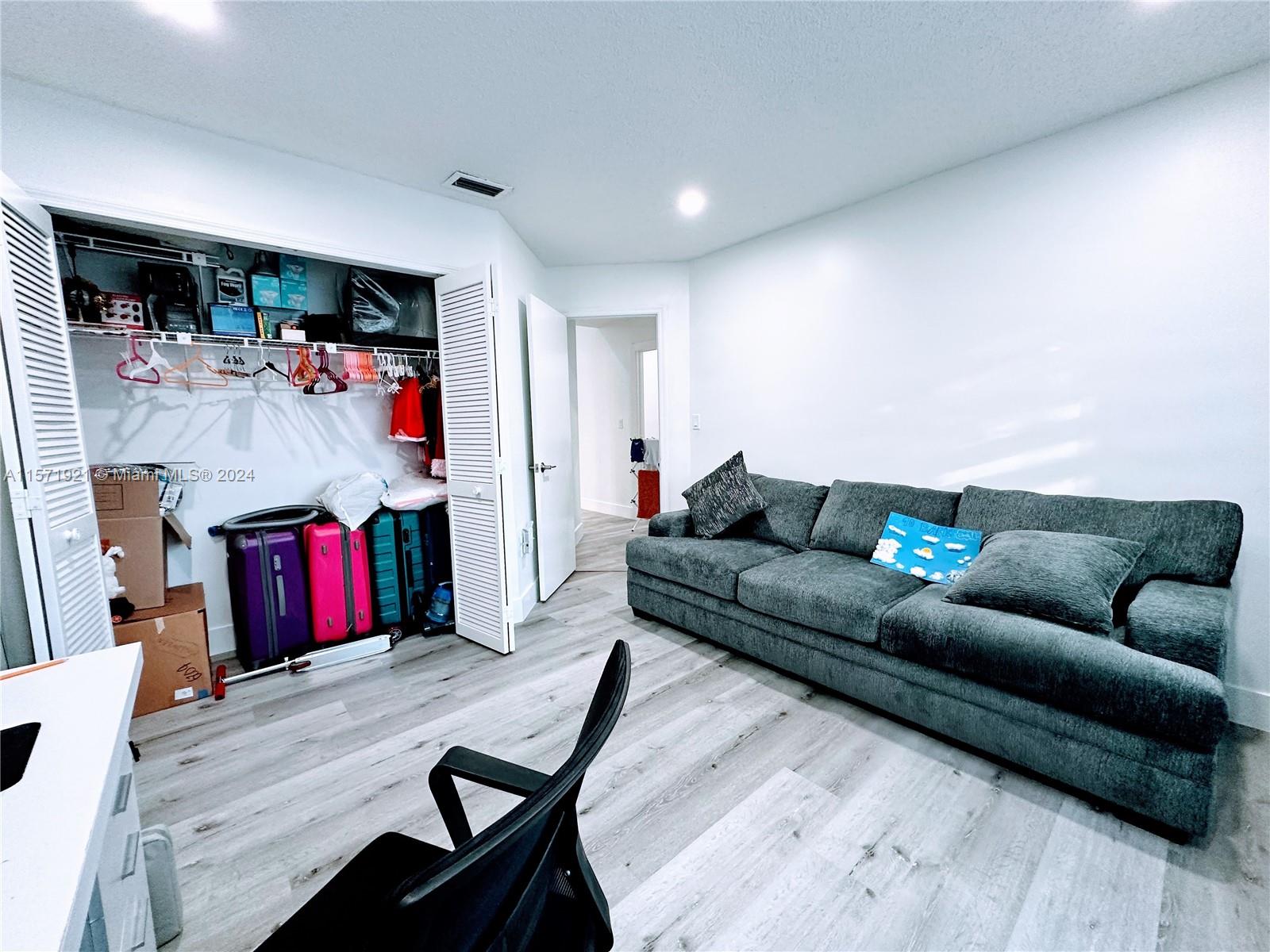 Miami, Florida 33185, 4 Bedrooms Bedrooms, ,2 BathroomsBathrooms,Residentiallease,For Rent,A11571921