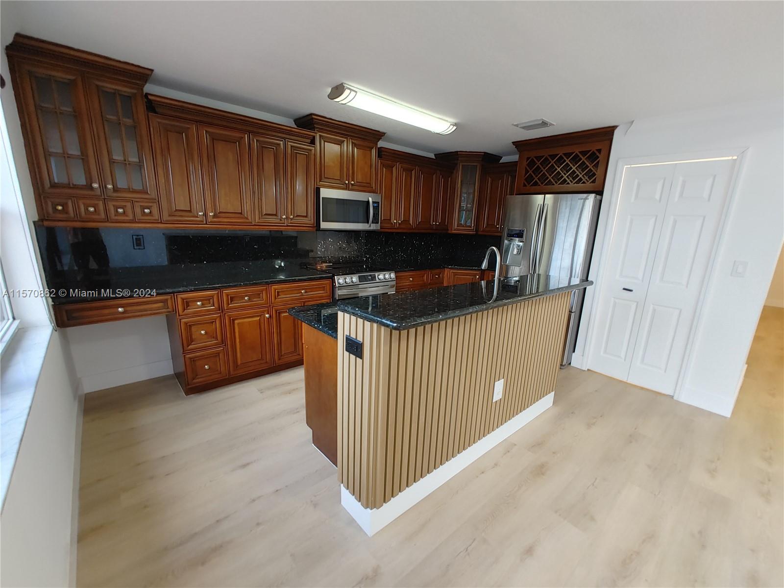 15353 SW 31 TE 15353, Miami, Florida 33185, 3 Bedrooms Bedrooms, ,2 BathroomsBathrooms,Residentiallease,For Rent,15353 SW 31 TE 15353,A11570862