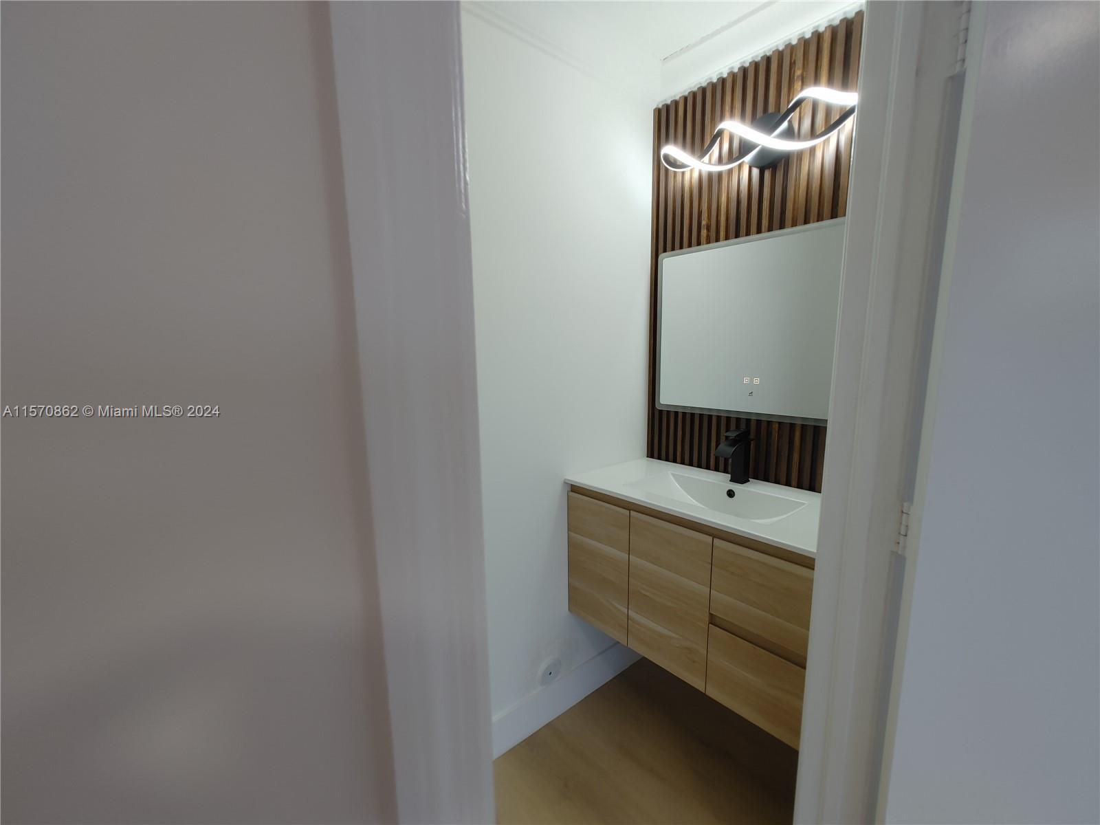 15353 SW 31 TE 15353, Miami, Florida 33185, 3 Bedrooms Bedrooms, ,2 BathroomsBathrooms,Residentiallease,For Rent,15353 SW 31 TE 15353,A11570862