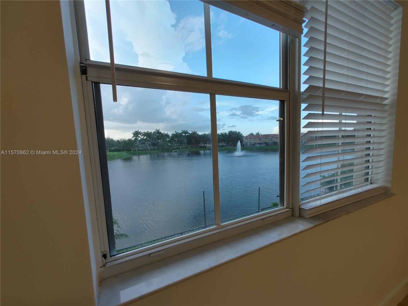 15353 SW 31 TE 15353, Miami, Florida 33185, 3 Bedrooms Bedrooms, ,2 BathroomsBathrooms,Residentiallease,For Rent,15353 SW 31 TE 15353,A11570862