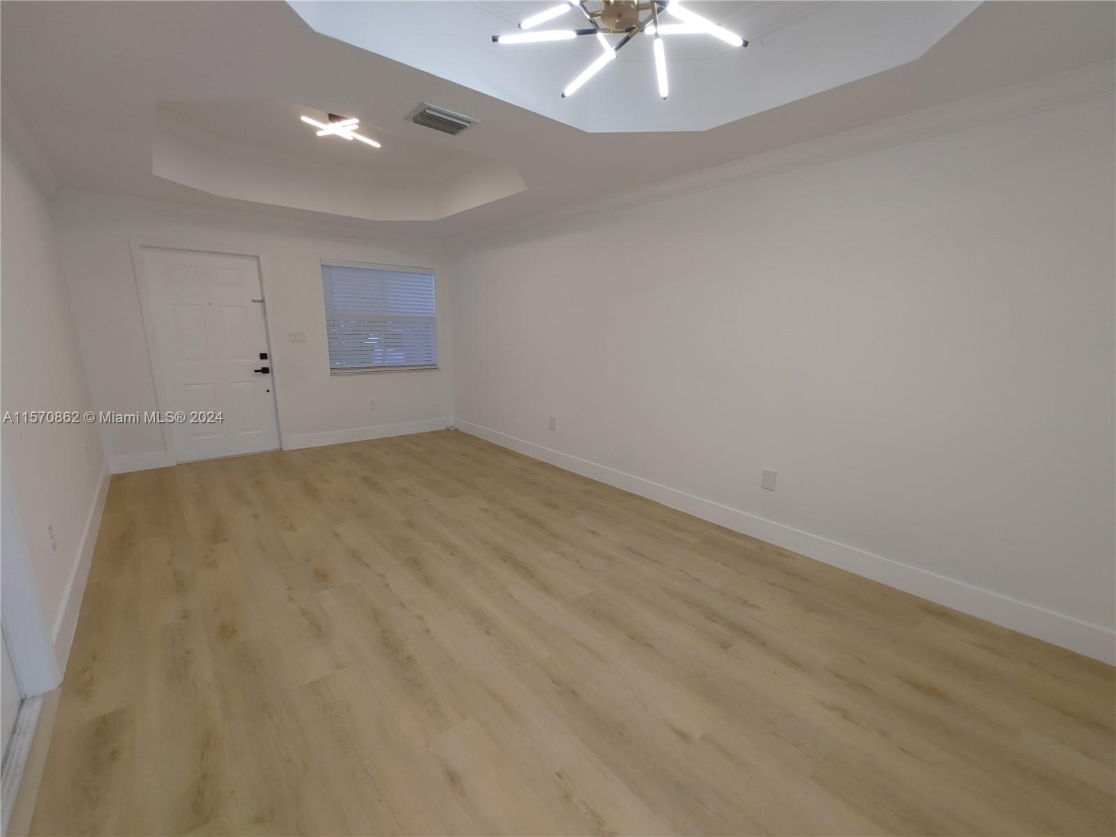 15353 SW 31 TE 15353, Miami, Florida 33185, 3 Bedrooms Bedrooms, ,2 BathroomsBathrooms,Residentiallease,For Rent,15353 SW 31 TE 15353,A11570862