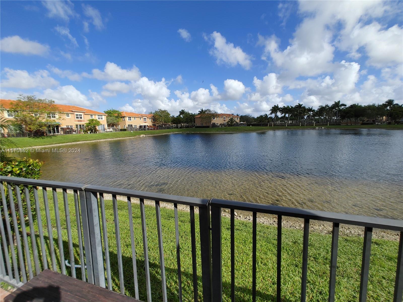 15353 SW 31 TE 15353, Miami, Florida 33185, 3 Bedrooms Bedrooms, ,2 BathroomsBathrooms,Residentiallease,For Rent,15353 SW 31 TE 15353,A11570862