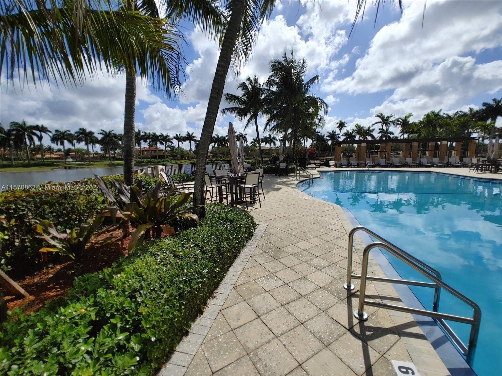 15353 SW 31 TE 15353, Miami, Florida 33185, 3 Bedrooms Bedrooms, ,2 BathroomsBathrooms,Residentiallease,For Rent,15353 SW 31 TE 15353,A11570862