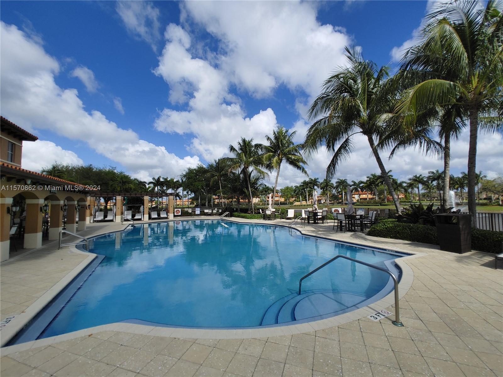 15353 SW 31 TE 15353, Miami, Florida 33185, 3 Bedrooms Bedrooms, ,2 BathroomsBathrooms,Residentiallease,For Rent,15353 SW 31 TE 15353,A11570862