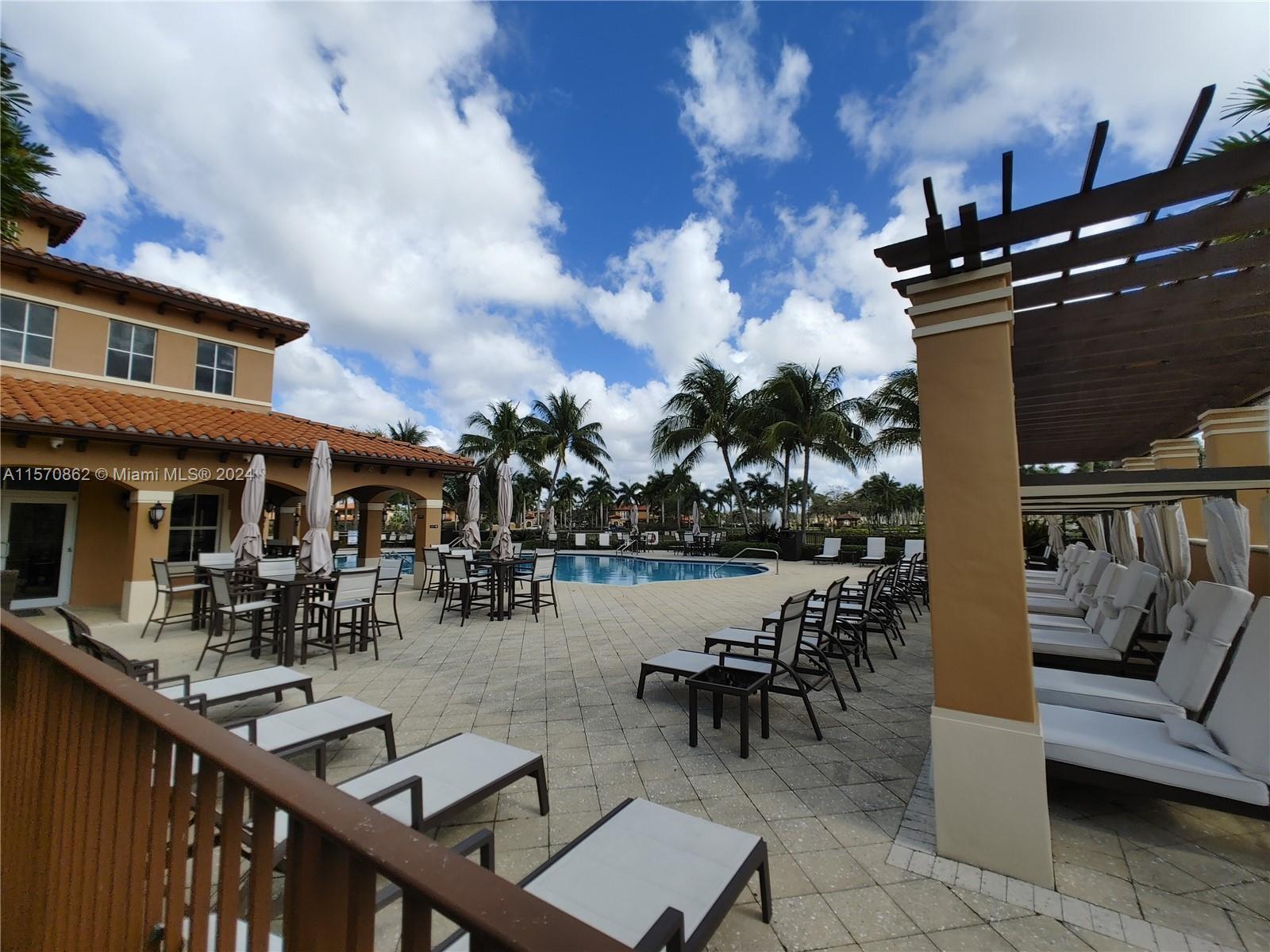 15353 SW 31 TE 15353, Miami, Florida 33185, 3 Bedrooms Bedrooms, ,2 BathroomsBathrooms,Residentiallease,For Rent,15353 SW 31 TE 15353,A11570862