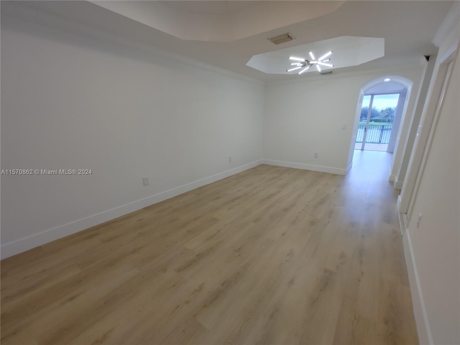 15353 SW 31 TE 15353, Miami, Florida 33185, 3 Bedrooms Bedrooms, ,2 BathroomsBathrooms,Residentiallease,For Rent,15353 SW 31 TE 15353,A11570862
