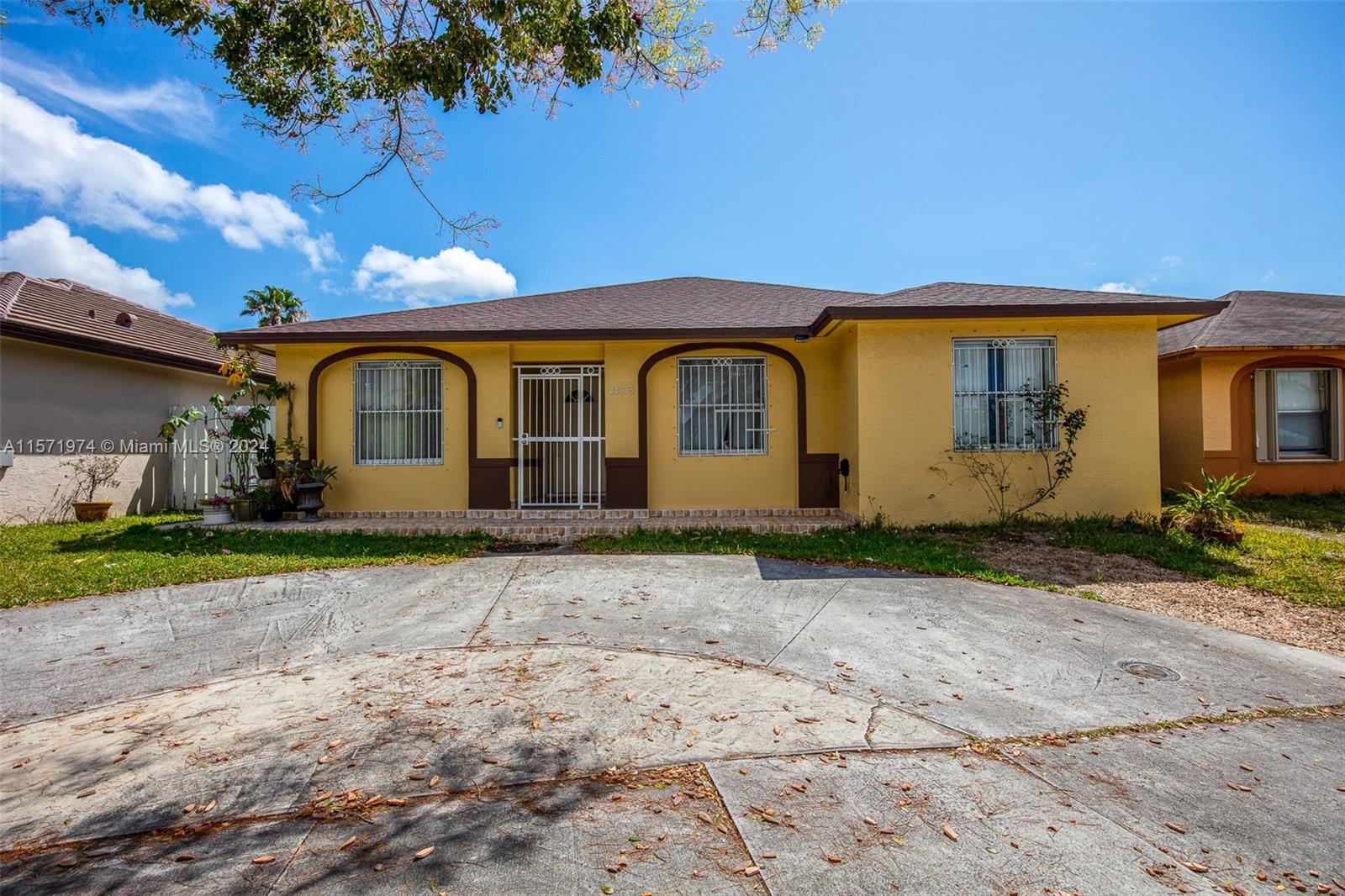 28305 SW 136th Ave  For Sale A11571974, FL
