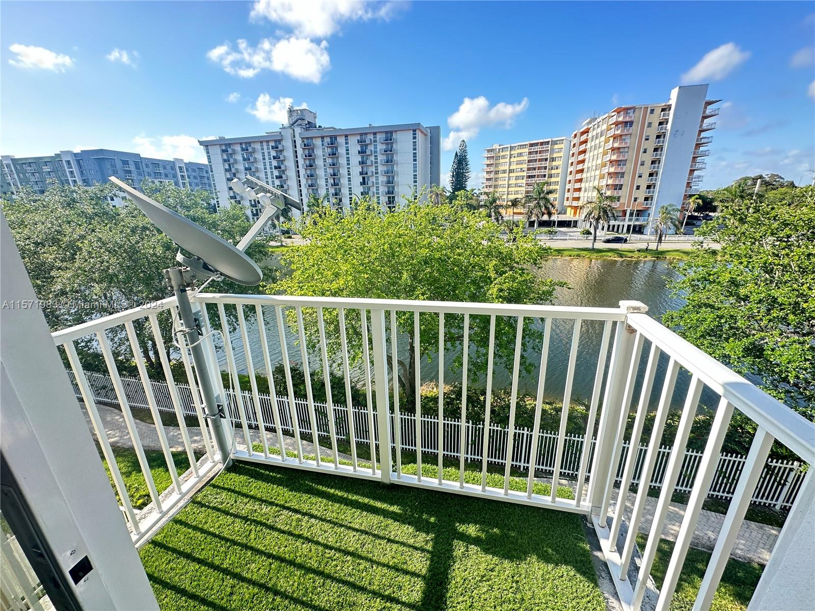 2054 NE 167th St 3-122, North Miami Beach, Florida 33162, 3 Bedrooms Bedrooms, ,2 BathroomsBathrooms,Residentiallease,For Rent,2054 NE 167th St 3-122,A11571983