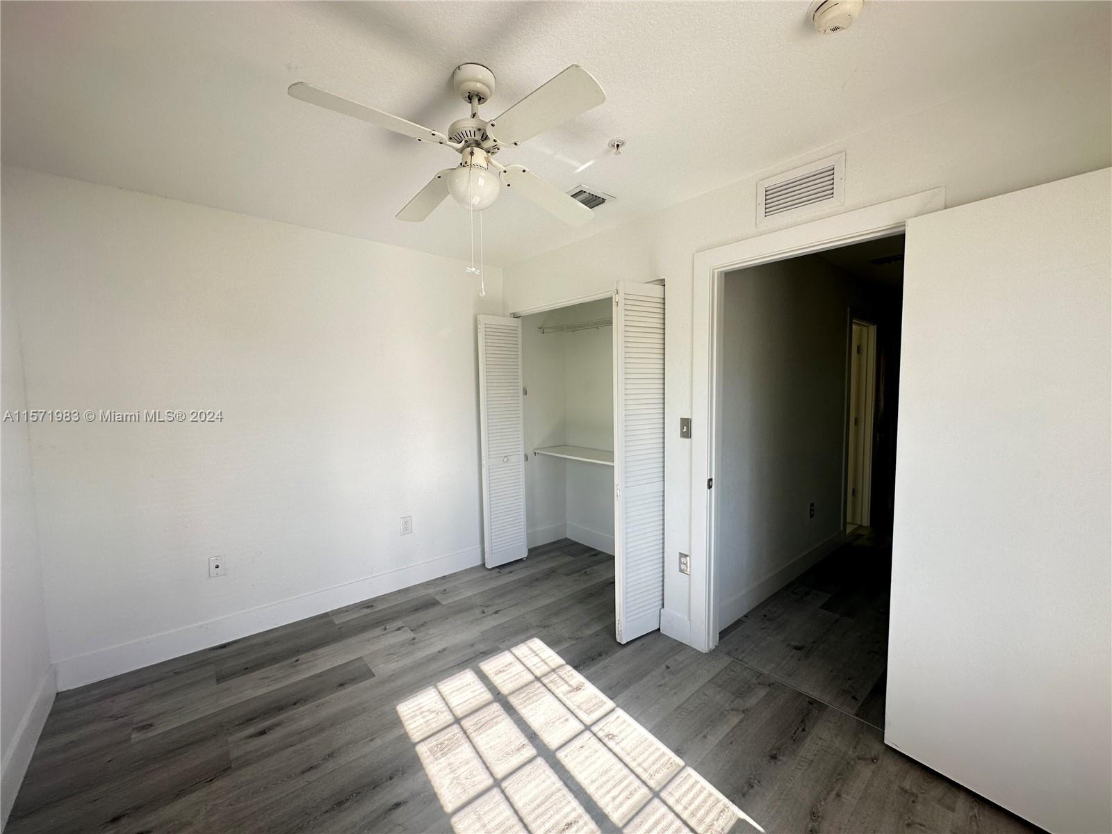 2054 NE 167th St 3-122, North Miami Beach, Florida 33162, 3 Bedrooms Bedrooms, ,2 BathroomsBathrooms,Residentiallease,For Rent,2054 NE 167th St 3-122,A11571983