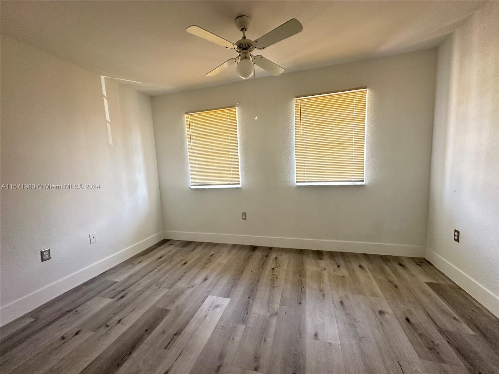 2054 NE 167th St 3-122, North Miami Beach, Florida 33162, 3 Bedrooms Bedrooms, ,2 BathroomsBathrooms,Residentiallease,For Rent,2054 NE 167th St 3-122,A11571983