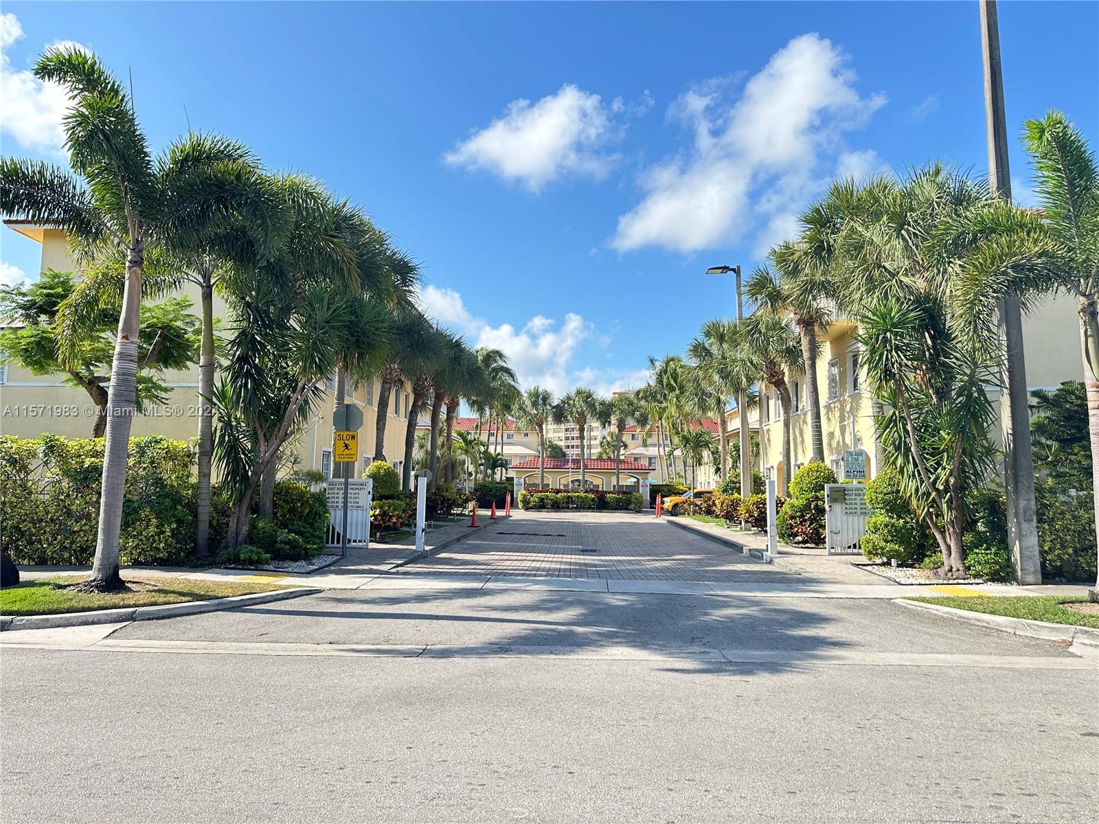 2054 NE 167th St 3-122, North Miami Beach, Florida 33162, 3 Bedrooms Bedrooms, ,2 BathroomsBathrooms,Residentiallease,For Rent,2054 NE 167th St 3-122,A11571983