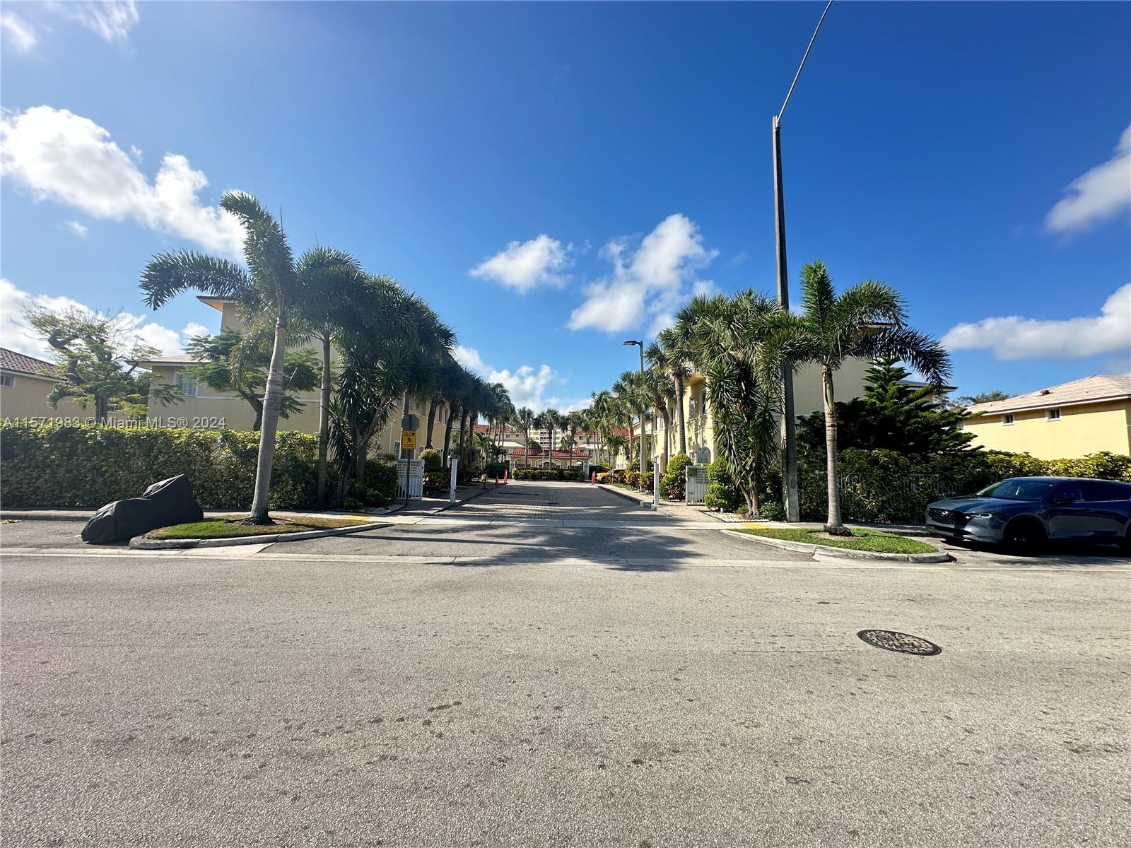2054 NE 167th St 3-122, North Miami Beach, Florida 33162, 3 Bedrooms Bedrooms, ,2 BathroomsBathrooms,Residentiallease,For Rent,2054 NE 167th St 3-122,A11571983