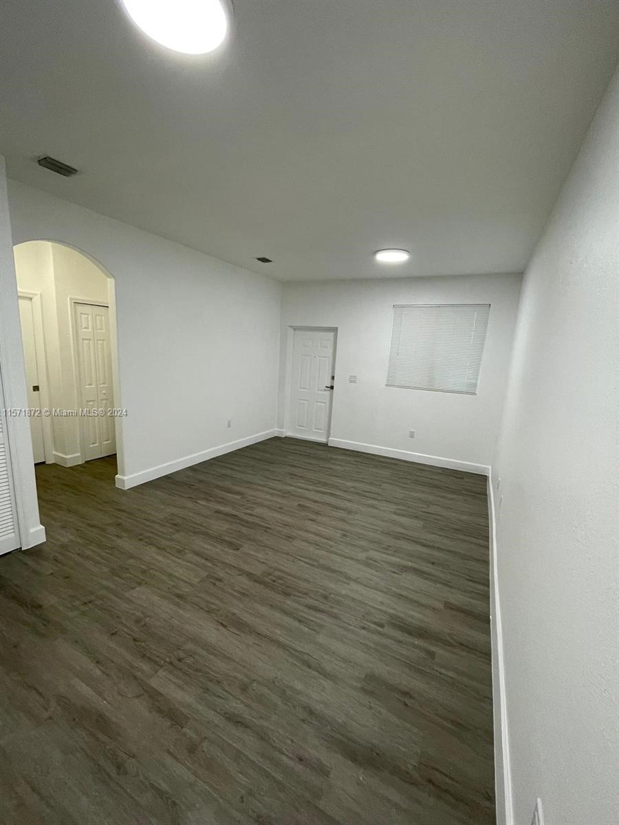 Homestead, Florida 33035, 2 Bedrooms Bedrooms, ,2 BathroomsBathrooms,Residentiallease,For Rent,11571872