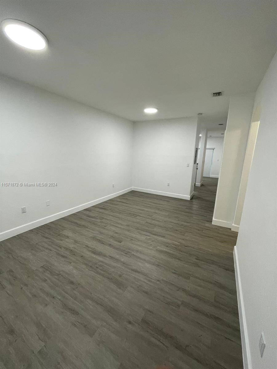 Homestead, Florida 33035, 2 Bedrooms Bedrooms, ,2 BathroomsBathrooms,Residentiallease,For Rent,11571872