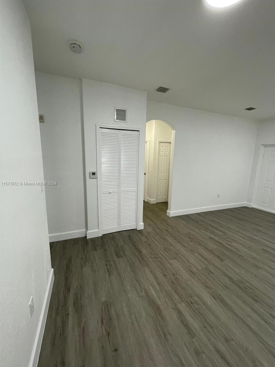 Homestead, Florida 33035, 2 Bedrooms Bedrooms, ,2 BathroomsBathrooms,Residentiallease,For Rent,11571872