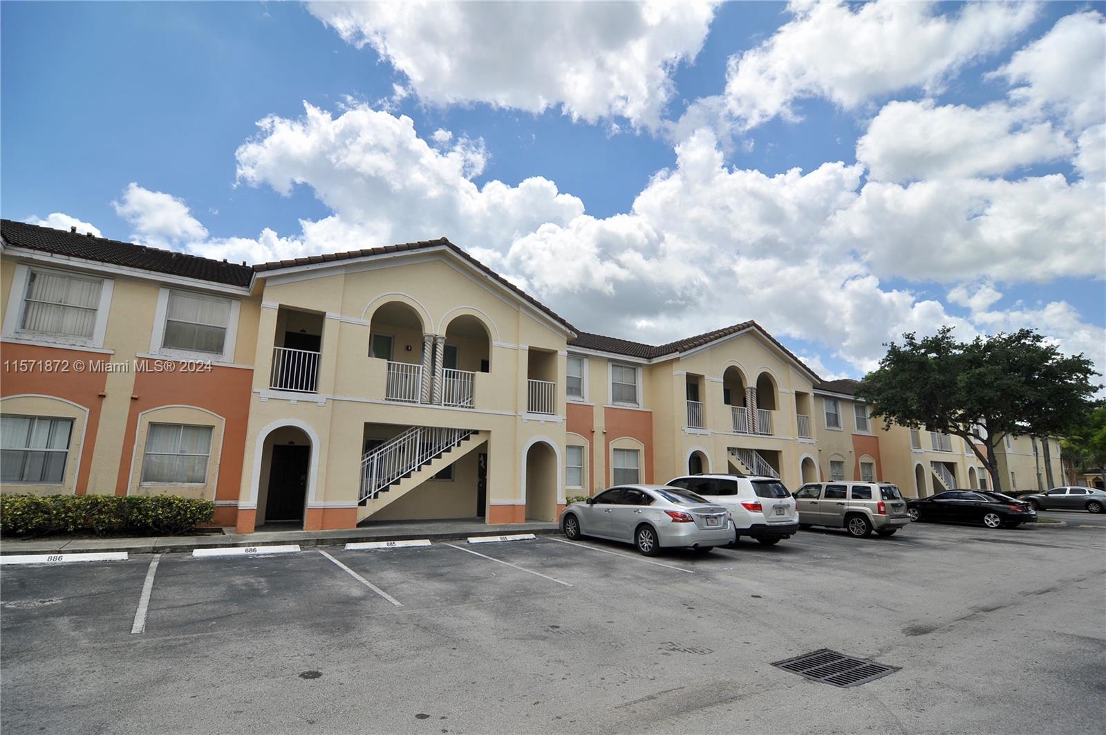 Homestead, Florida 33035, 2 Bedrooms Bedrooms, ,2 BathroomsBathrooms,Residentiallease,For Rent,11571872