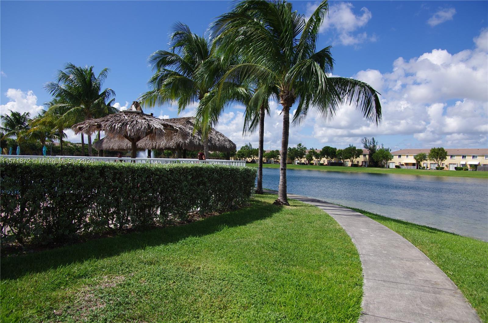 Homestead, Florida 33035, 2 Bedrooms Bedrooms, ,2 BathroomsBathrooms,Residentiallease,For Rent,11571872