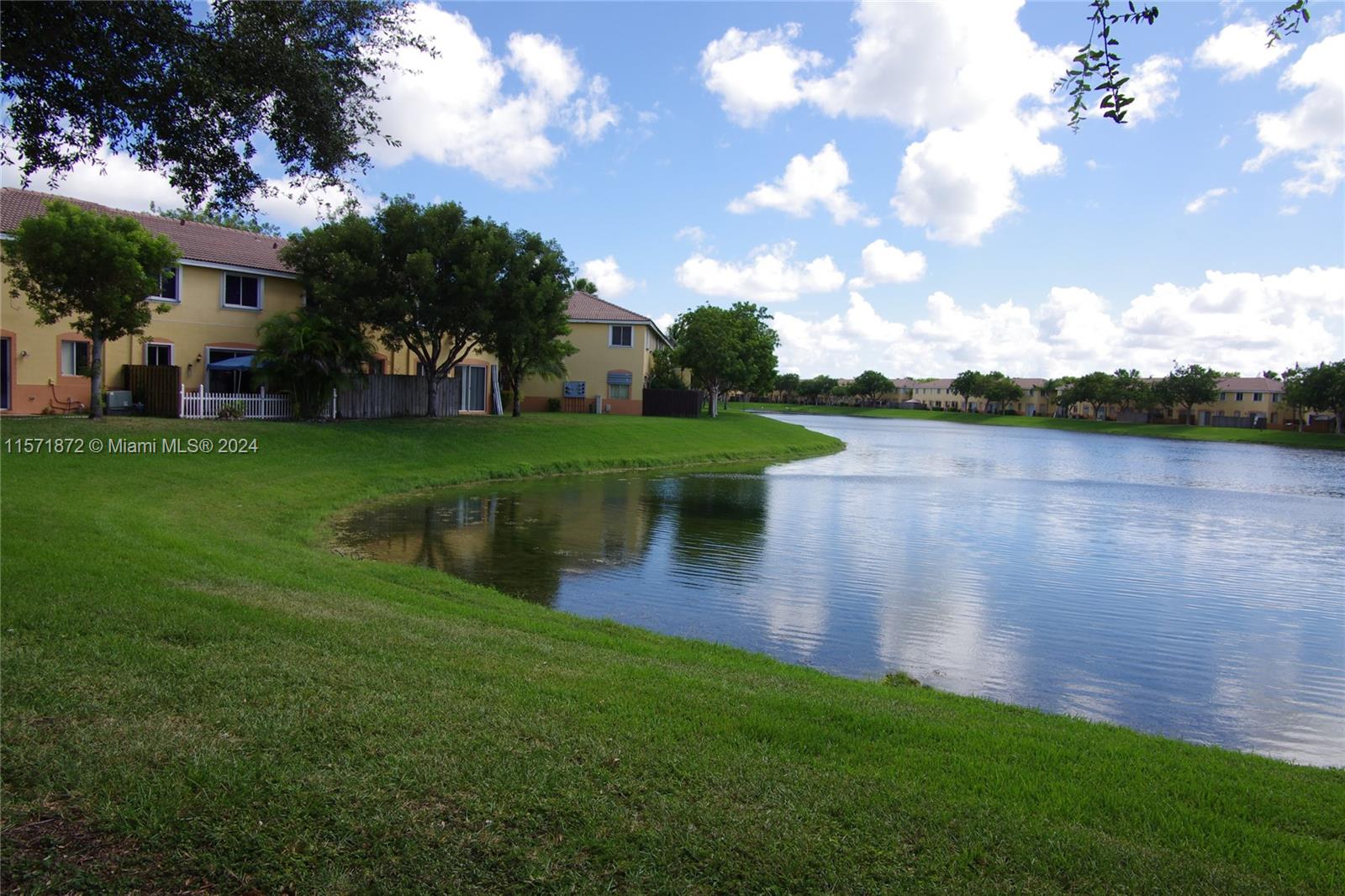 Homestead, Florida 33035, 2 Bedrooms Bedrooms, ,2 BathroomsBathrooms,Residentiallease,For Rent,11571872