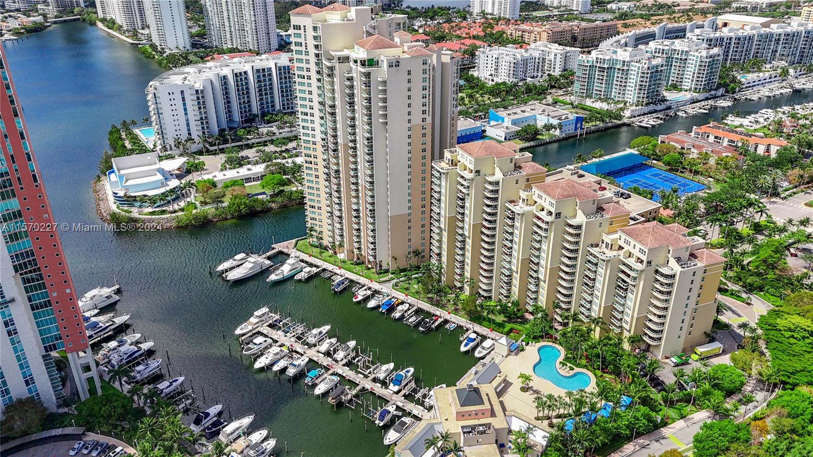 3340 NE 190th St 603, Aventura, Florida 33180, 2 Bedrooms Bedrooms, ,2 BathroomsBathrooms,Residential,For Sale,3340 NE 190th St 603,A11570227