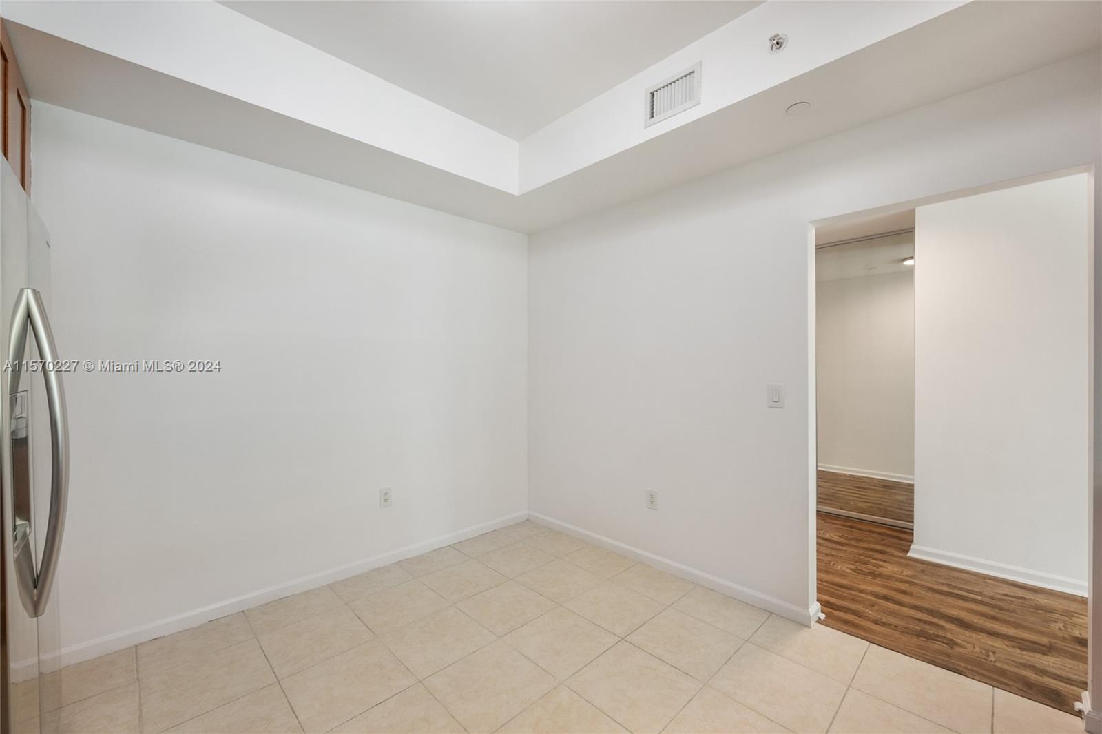 Kitchen's Breakfast area