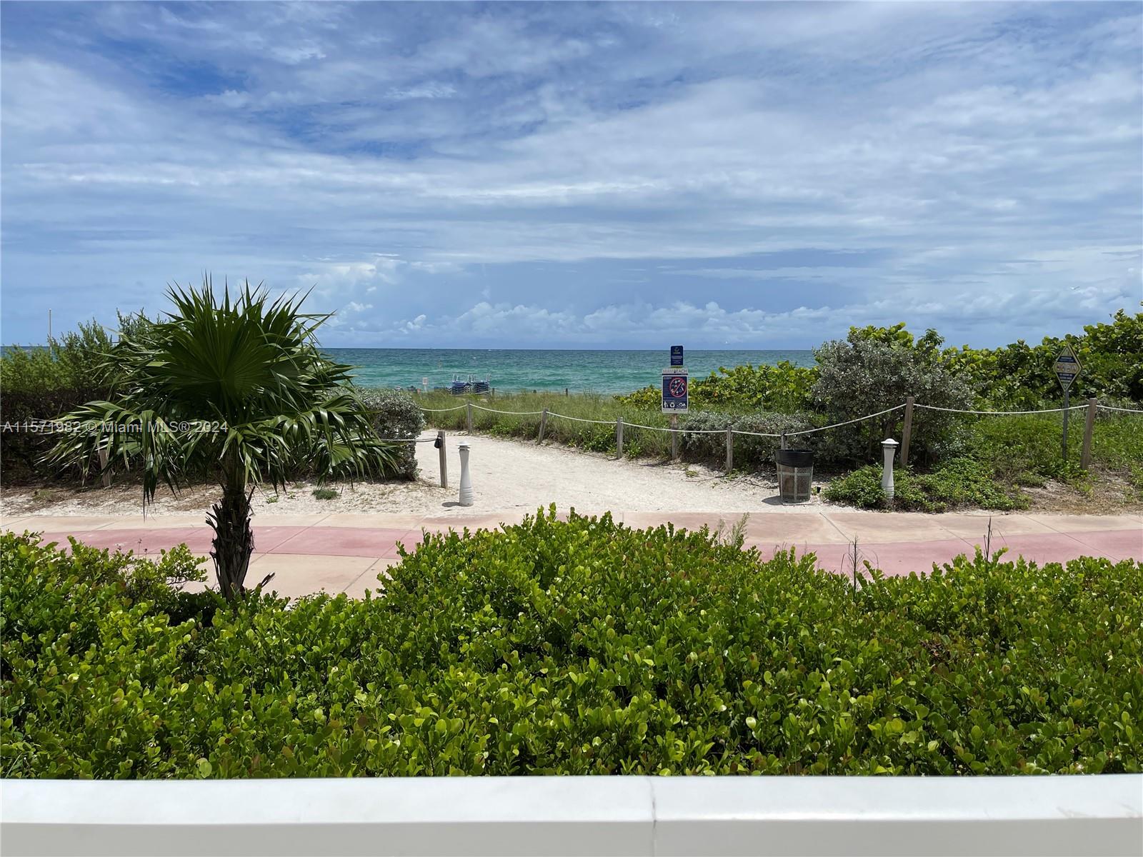 6917 Collins Ave 1008, Miami Beach, Florida 33141, 1 Bedroom Bedrooms, ,1 BathroomBathrooms,Residentiallease,For Rent,6917 Collins Ave 1008,A11571982