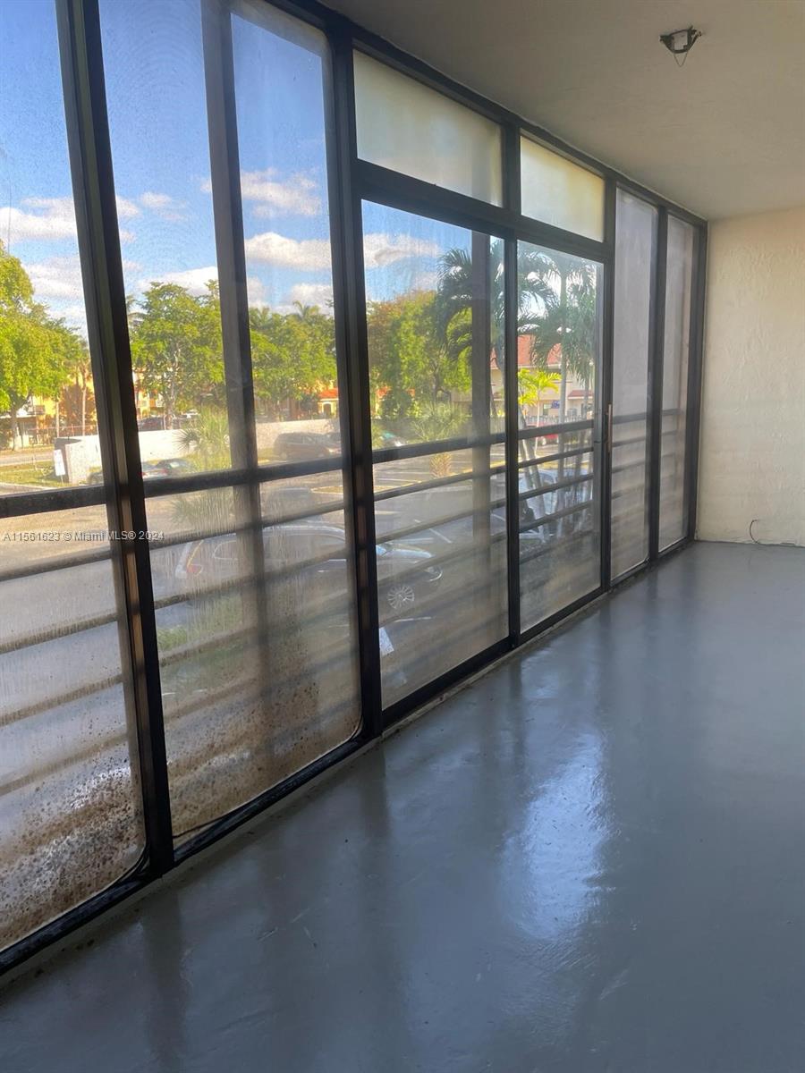 18000 NW 68th Ave 201A, Hialeah, Florida 33015, 2 Bedrooms Bedrooms, ,2 BathroomsBathrooms,Residentiallease,For Rent,18000 NW 68th Ave 201A,A11561623