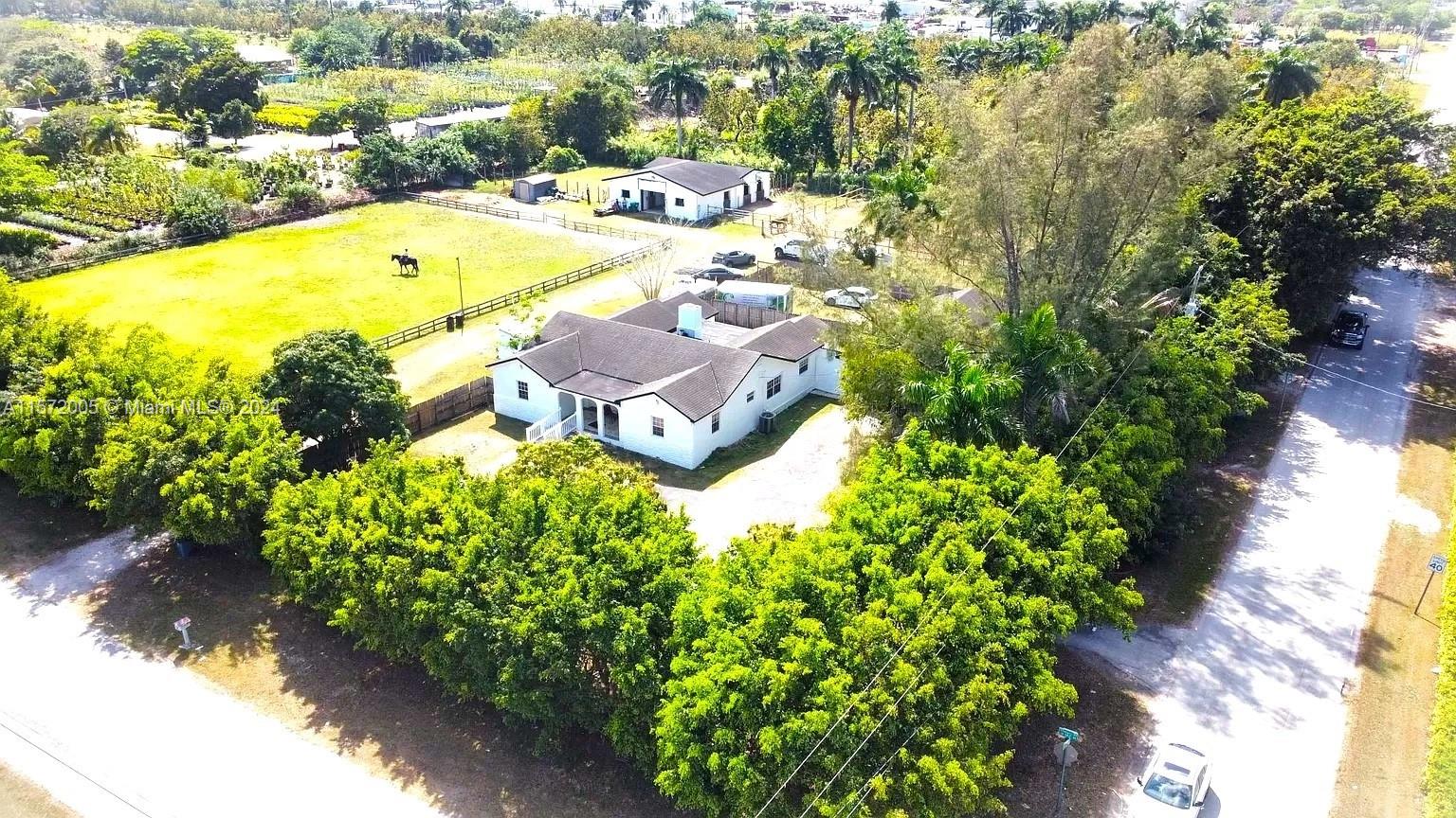 25600 SW 182nd Ave  For Sale A11572005, FL
