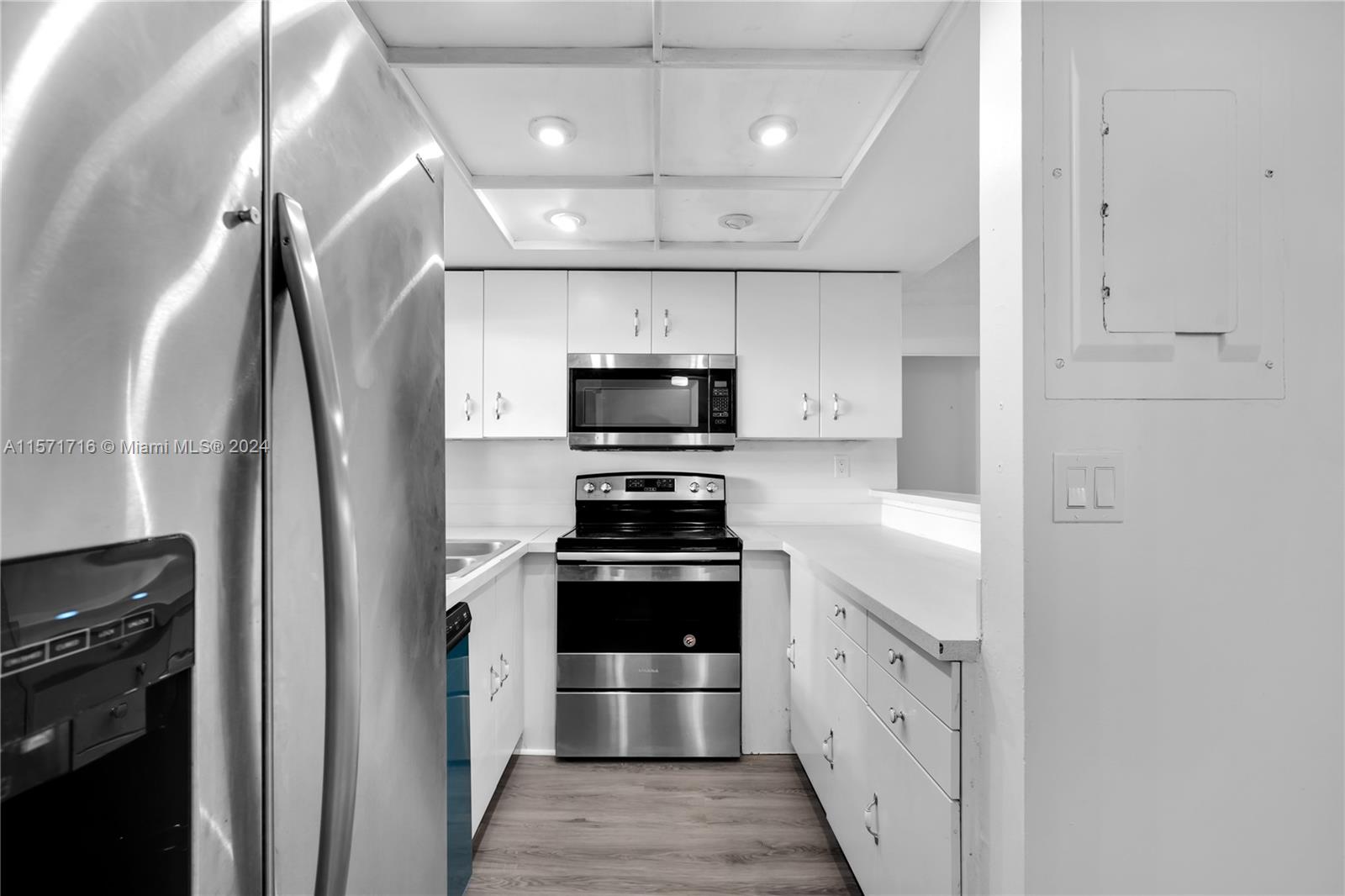 269 NW 7th St 121, Miami, Florida 33136, 2 Bedrooms Bedrooms, ,2 BathroomsBathrooms,Residentiallease,For Rent,269 NW 7th St 121,A11571716
