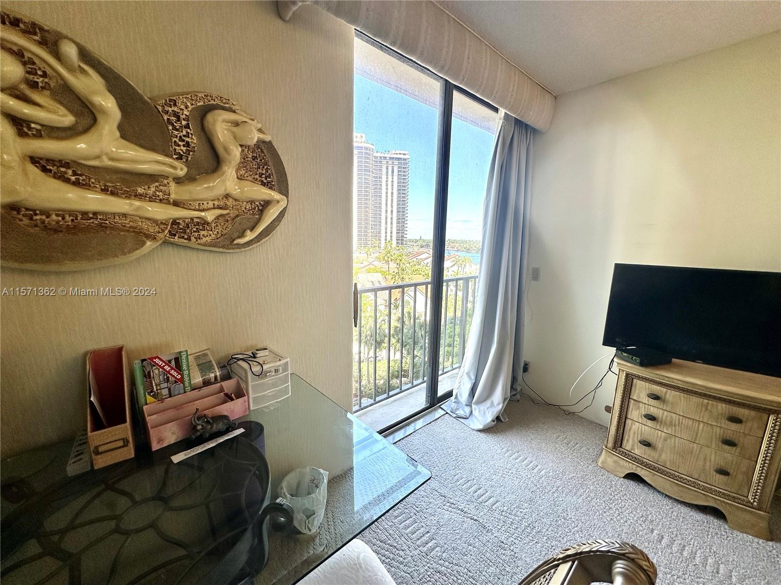 19355 Turnberry Way 5B, Aventura, Florida 33180, 2 Bedrooms Bedrooms, ,2 BathroomsBathrooms,Residential,For Sale,19355 Turnberry Way 5B,A11571362