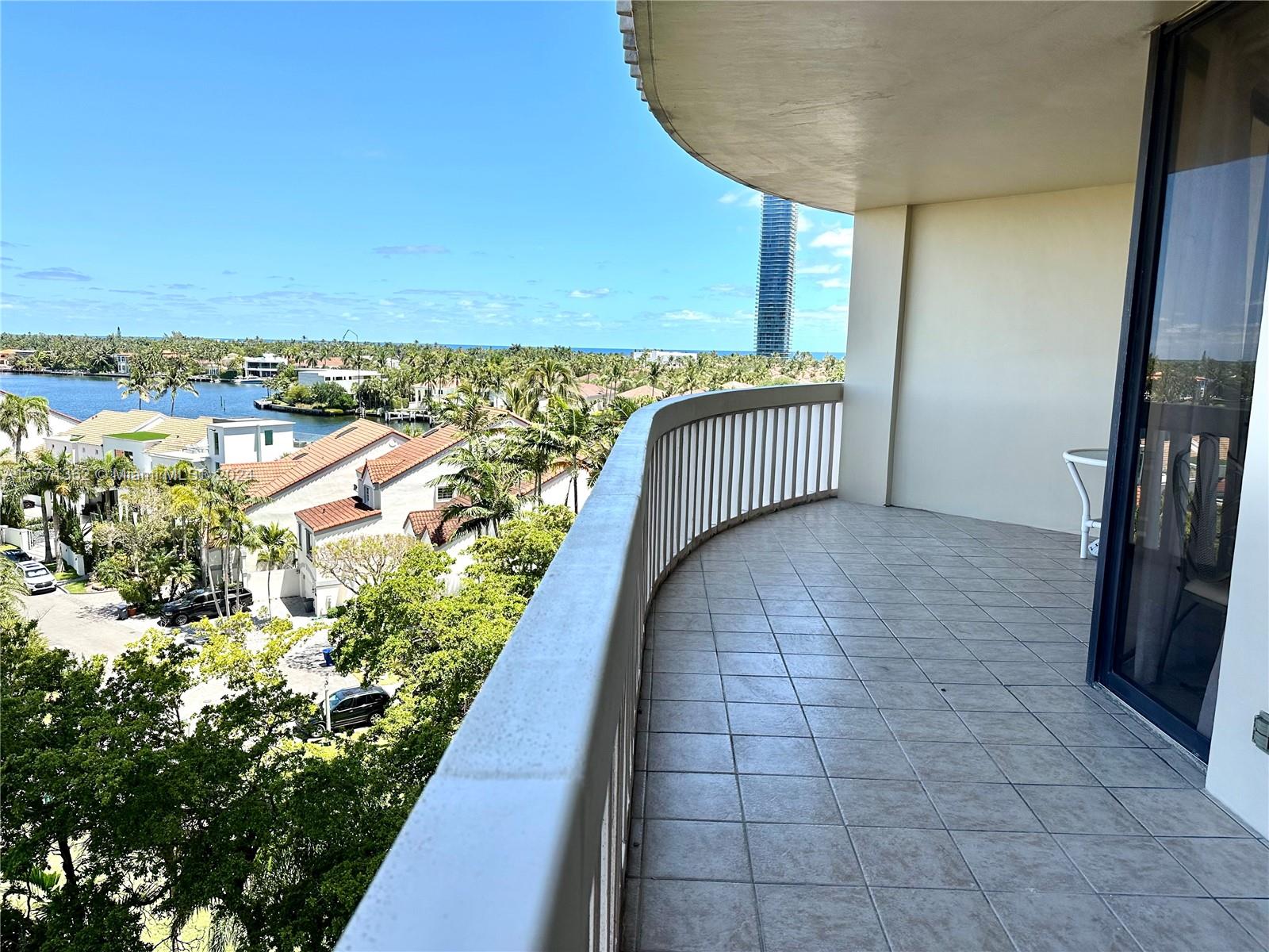 19355 Turnberry Way 5B, Aventura, Florida 33180, 2 Bedrooms Bedrooms, ,2 BathroomsBathrooms,Residential,For Sale,19355 Turnberry Way 5B,A11571362