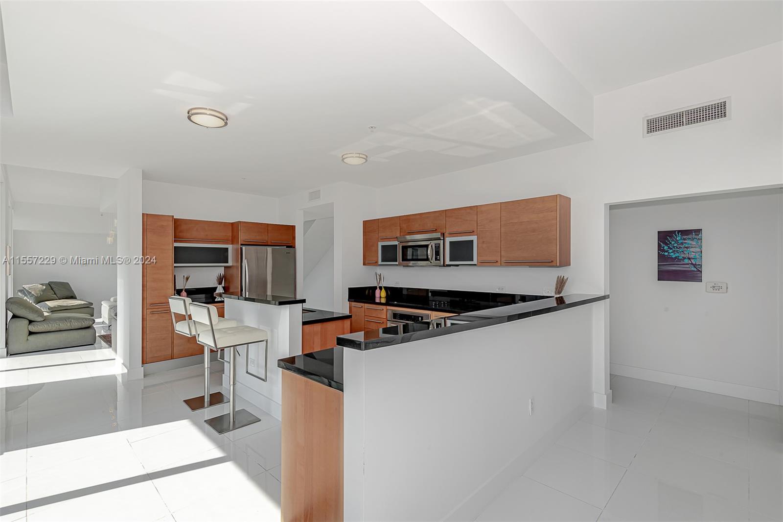 244 Biscayne Blvd UPH-4907, Miami, Florida 33132, 3 Bedrooms Bedrooms, ,4 BathroomsBathrooms,Residential,For Sale,244 Biscayne Blvd UPH-4907,A11557229