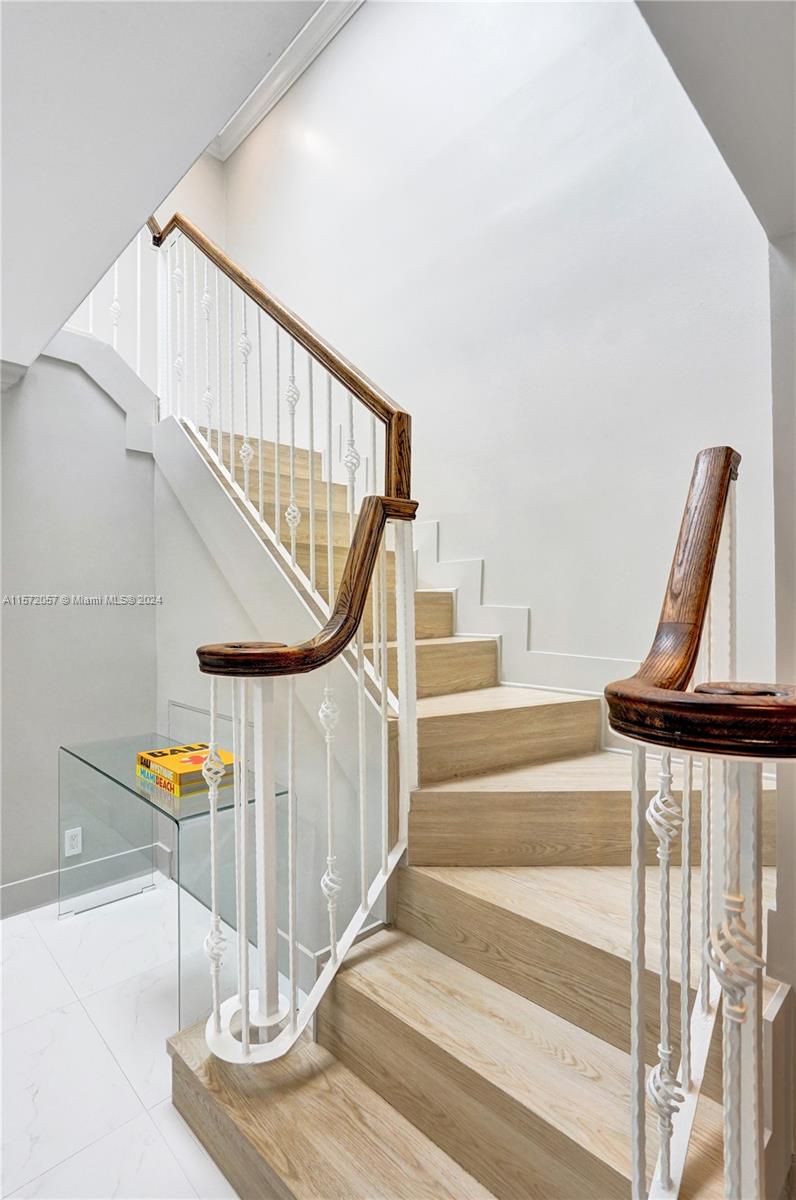 20212 NE 34th Ct 55-A, Aventura, Florida 33180, 3 Bedrooms Bedrooms, ,2 BathroomsBathrooms,Residential,For Sale,20212 NE 34th Ct 55-A,A11572057