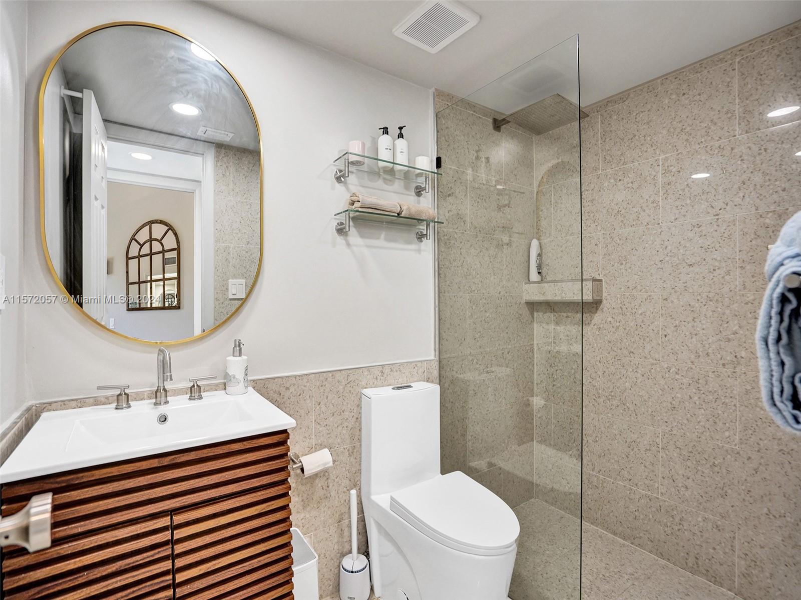 20212 NE 34th Ct 55-A, Aventura, Florida 33180, 3 Bedrooms Bedrooms, ,2 BathroomsBathrooms,Residential,For Sale,20212 NE 34th Ct 55-A,A11572057