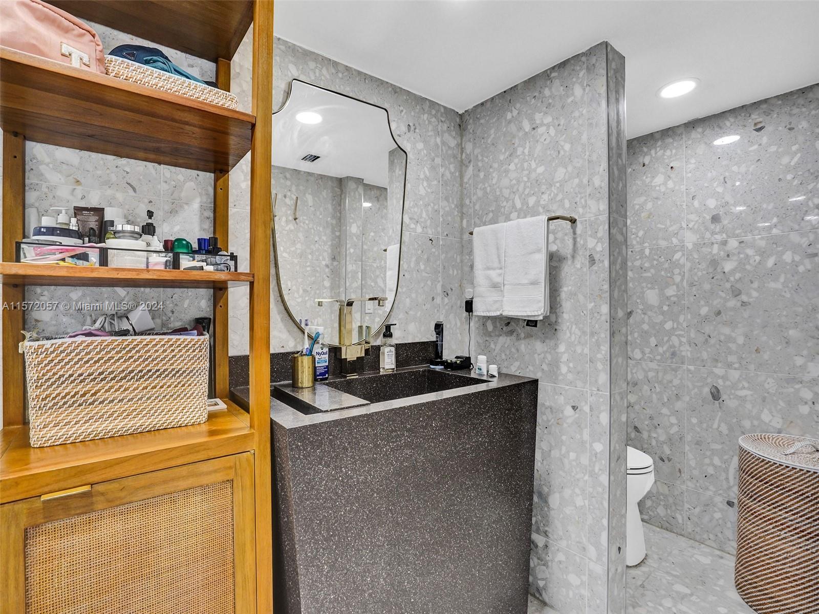 20212 NE 34th Ct 55-A, Aventura, Florida 33180, 3 Bedrooms Bedrooms, ,2 BathroomsBathrooms,Residential,For Sale,20212 NE 34th Ct 55-A,A11572057