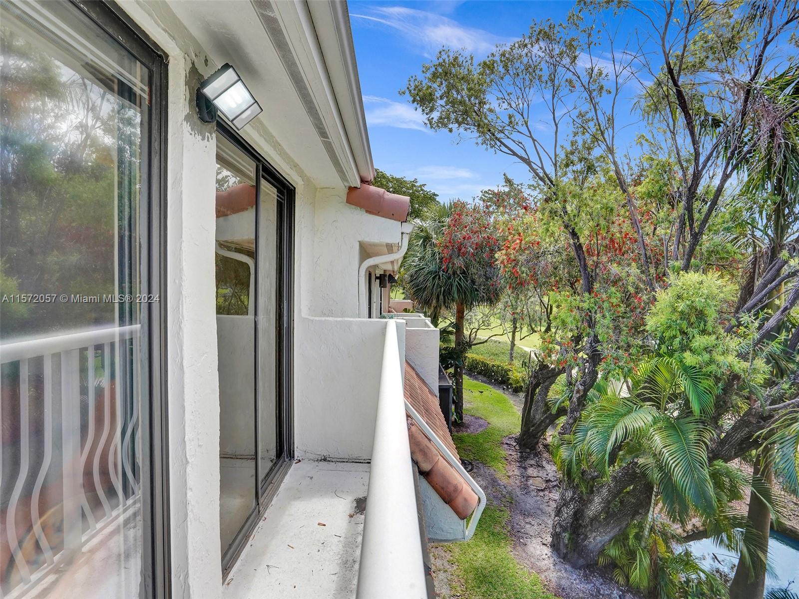 20212 NE 34th Ct 55-A, Aventura, Florida 33180, 3 Bedrooms Bedrooms, ,2 BathroomsBathrooms,Residential,For Sale,20212 NE 34th Ct 55-A,A11572057