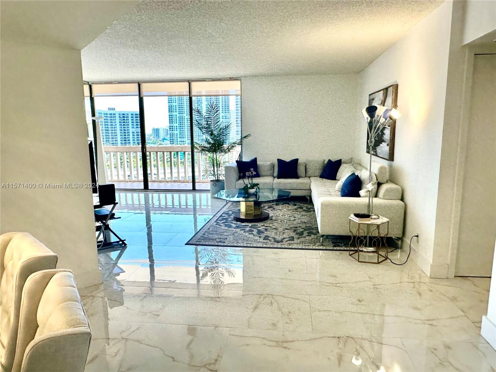 19355 Turnberry Way Unit 8 G, Aventura, Florida 33180