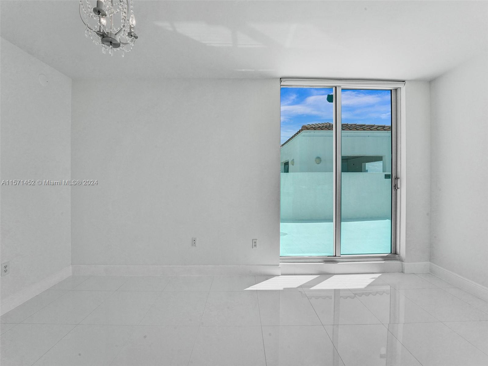 3131 NE 188th St 2-1209, Aventura, Florida 33180, 2 Bedrooms Bedrooms, ,2 BathroomsBathrooms,Residential,For Sale,3131 NE 188th St 2-1209,A11571452