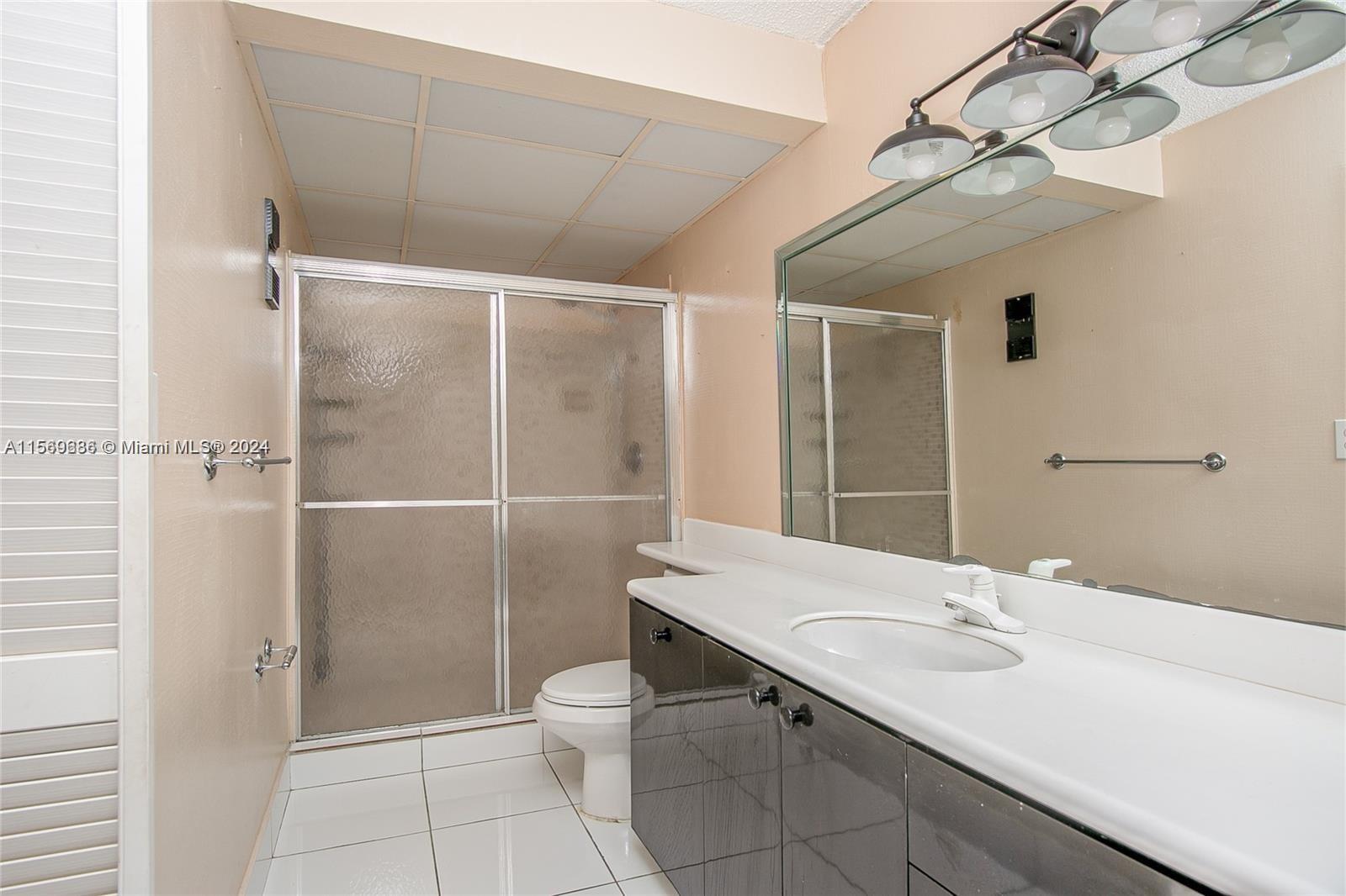 9626 W Mcnab Rd 206, Tamarac, Florida 33321, 2 Bedrooms Bedrooms, ,2 BathroomsBathrooms,Residentiallease,For Rent,9626 W Mcnab Rd 206,A11569686